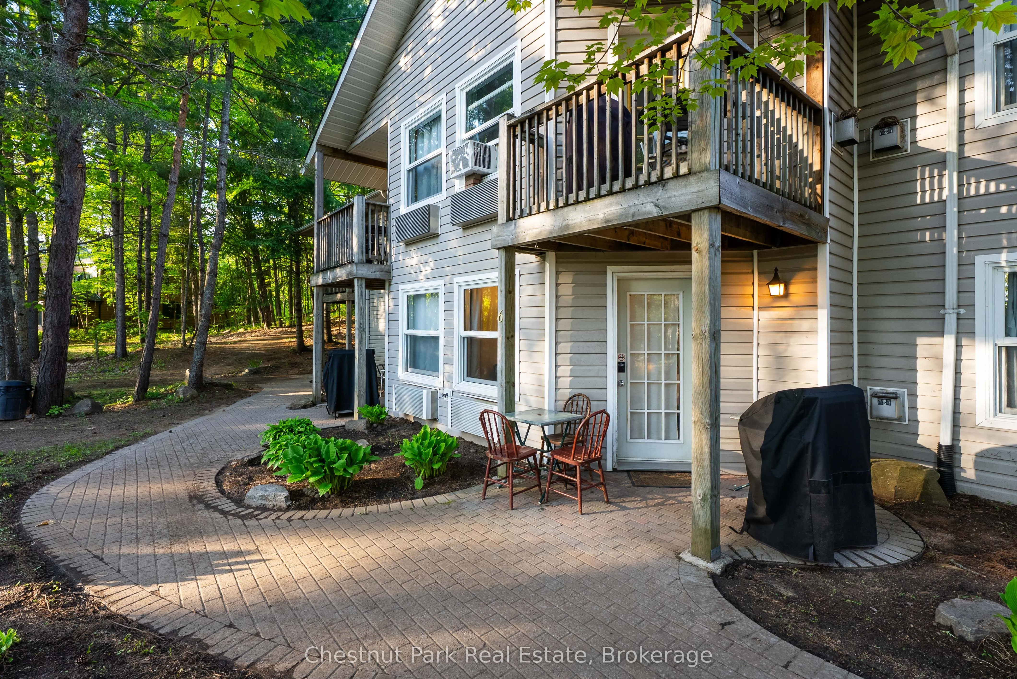 1091 Dwight Beach Road