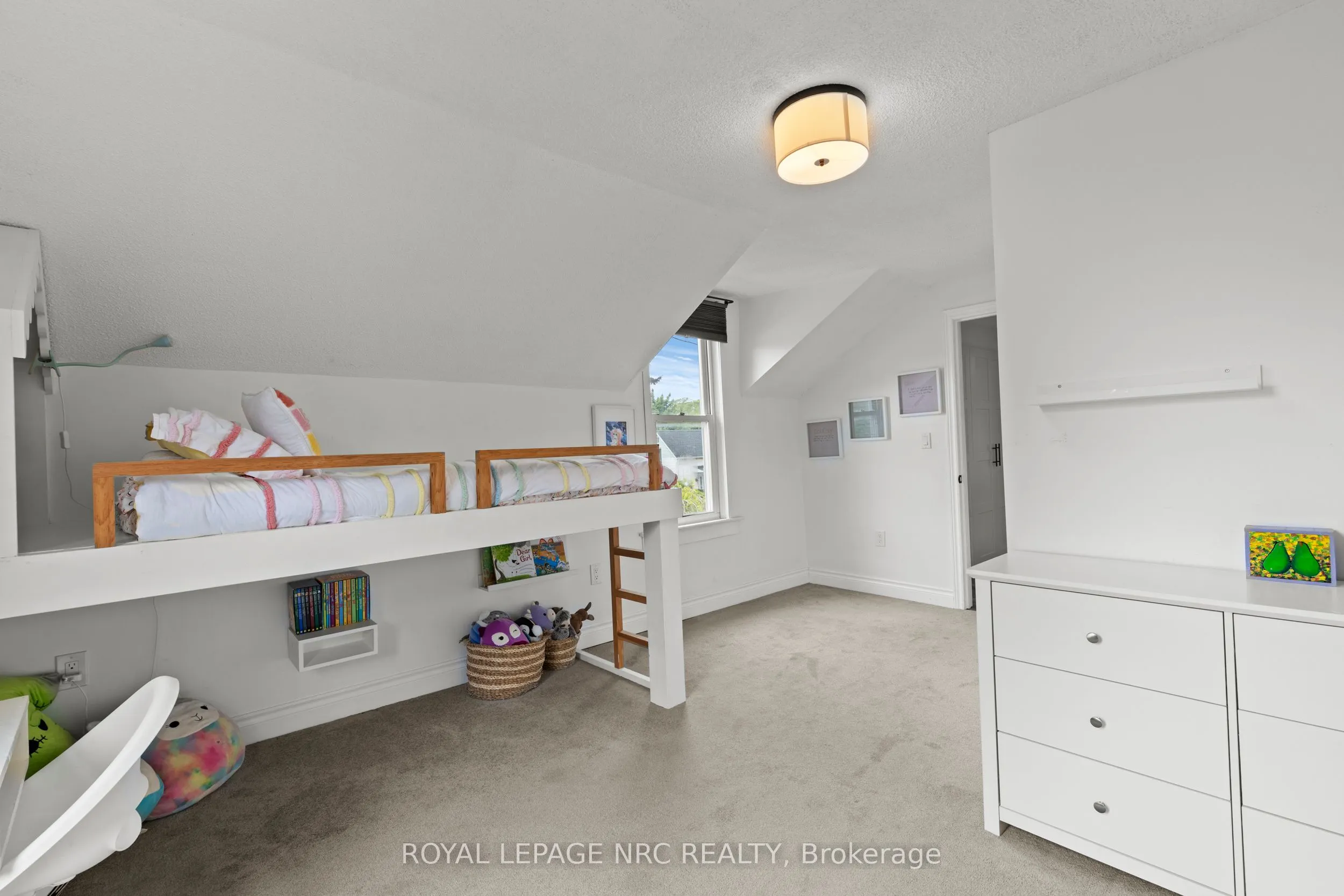 4181 Fly Road