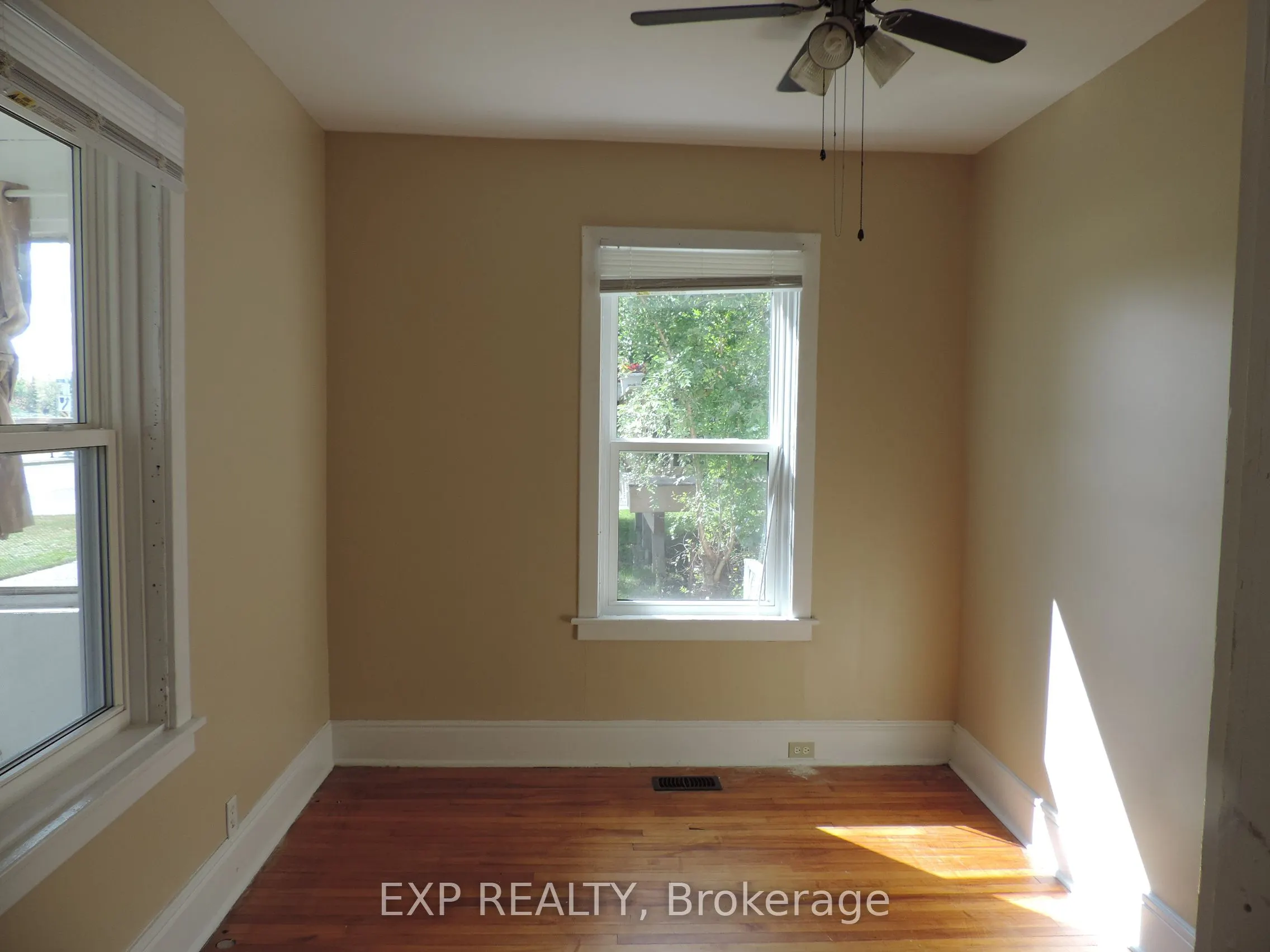 231 Water Street W