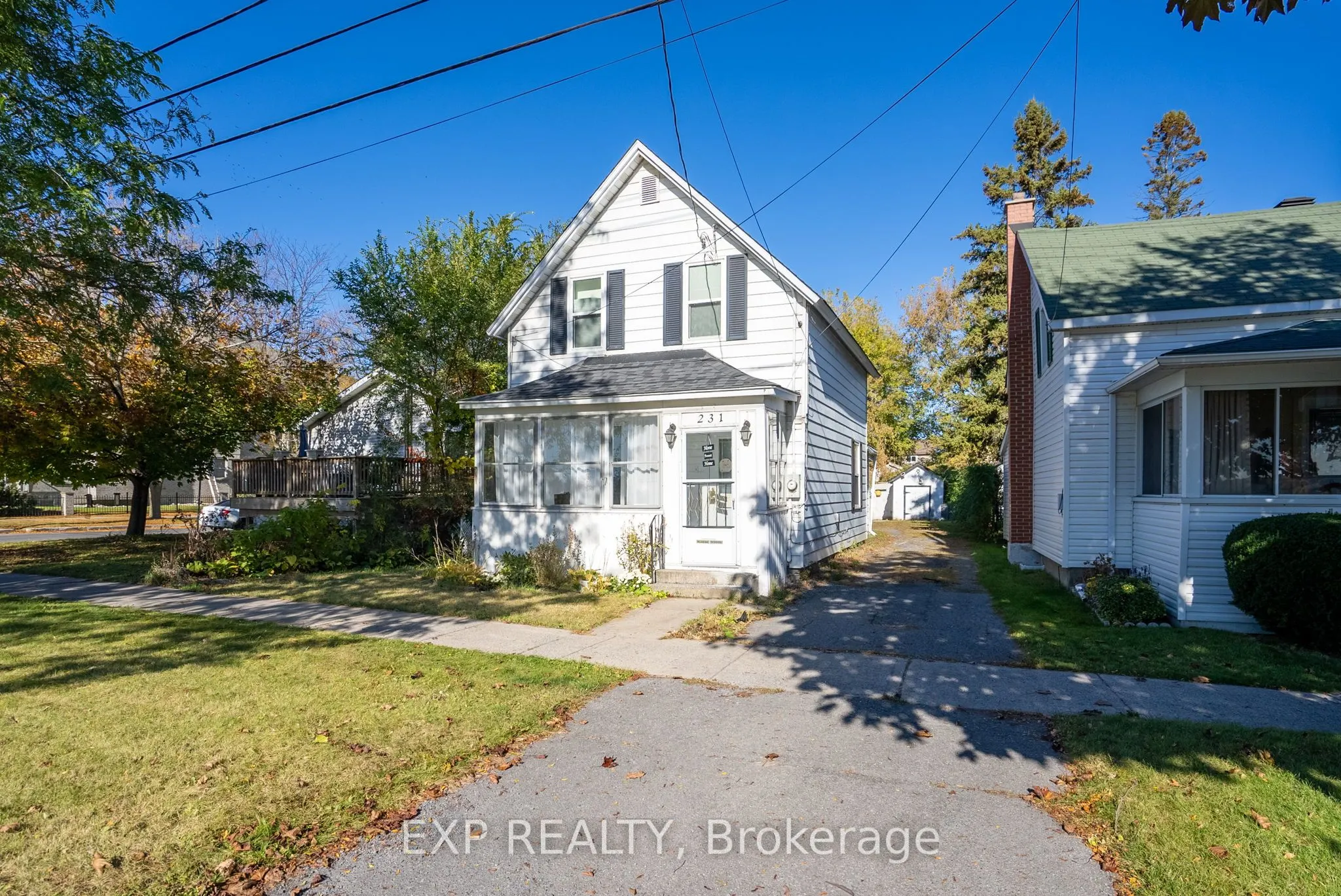 231 Water Street W
