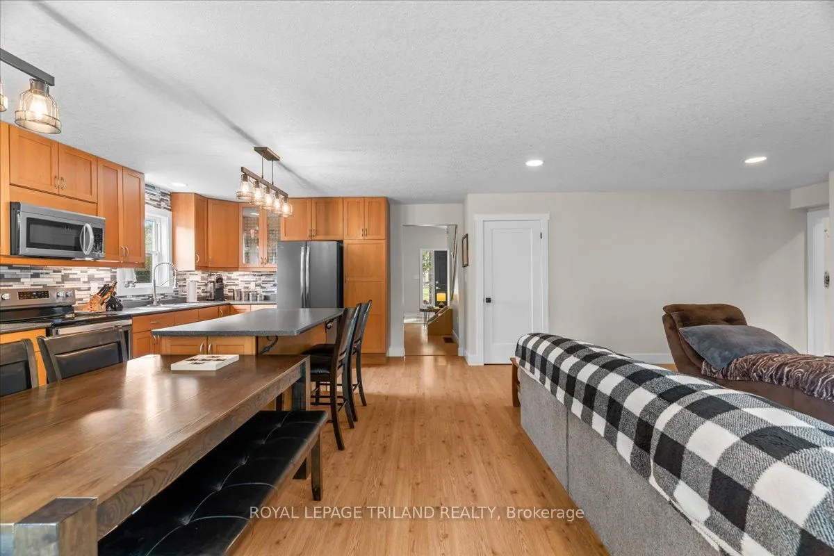 215 Deruiter Drive