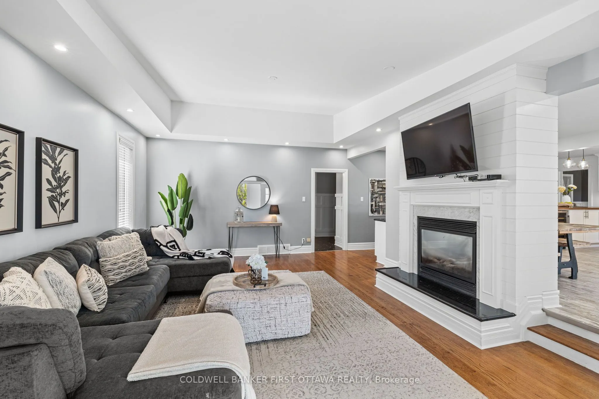 1379 Potter Drive
