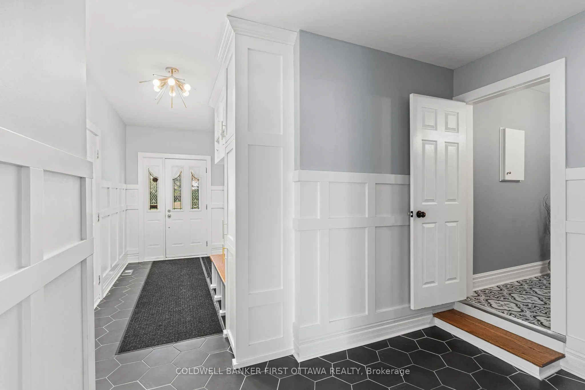 1379 Potter Drive