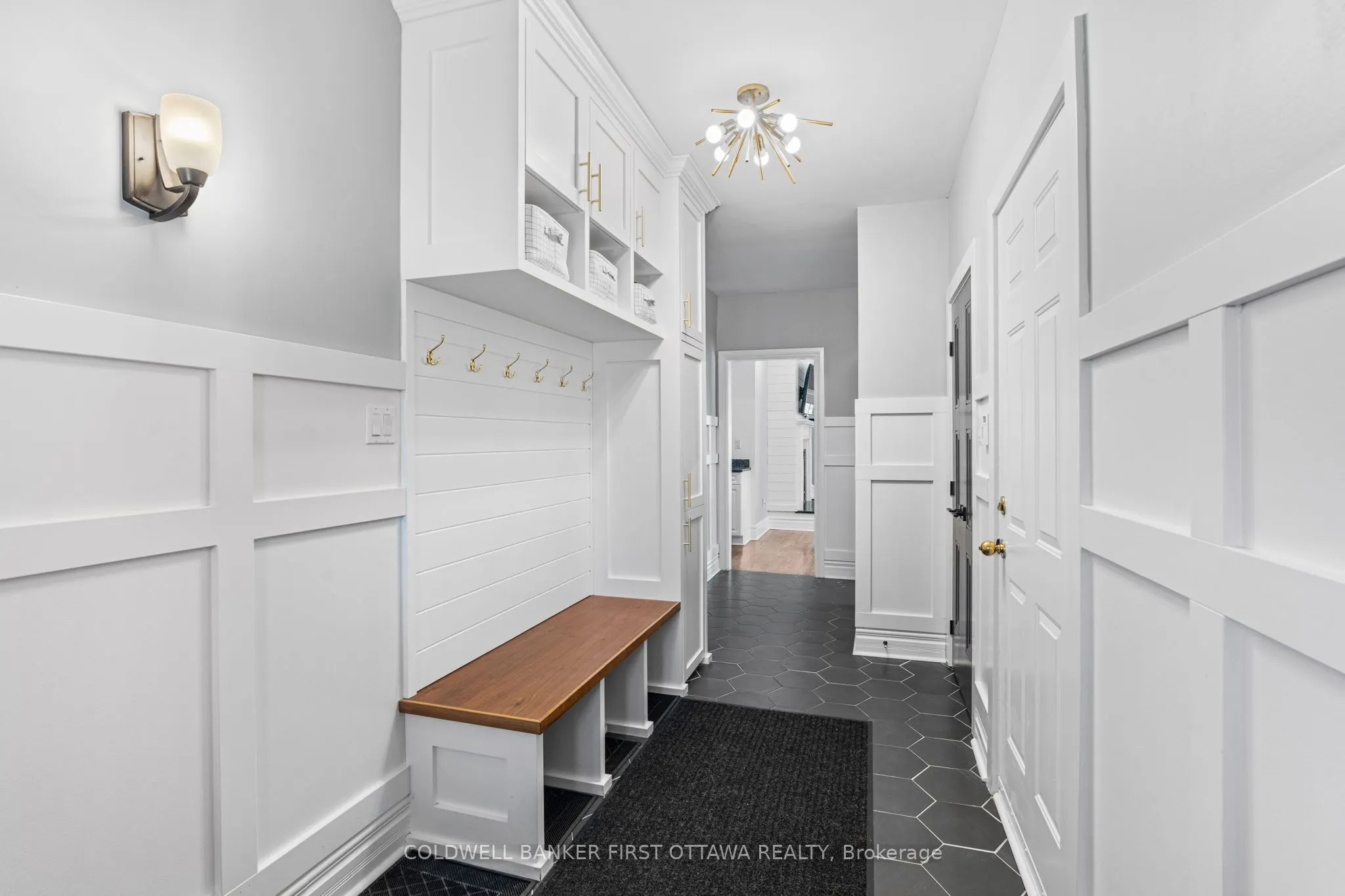 1379 Potter Drive