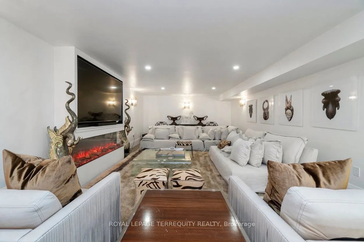 711 Beach Boulevard