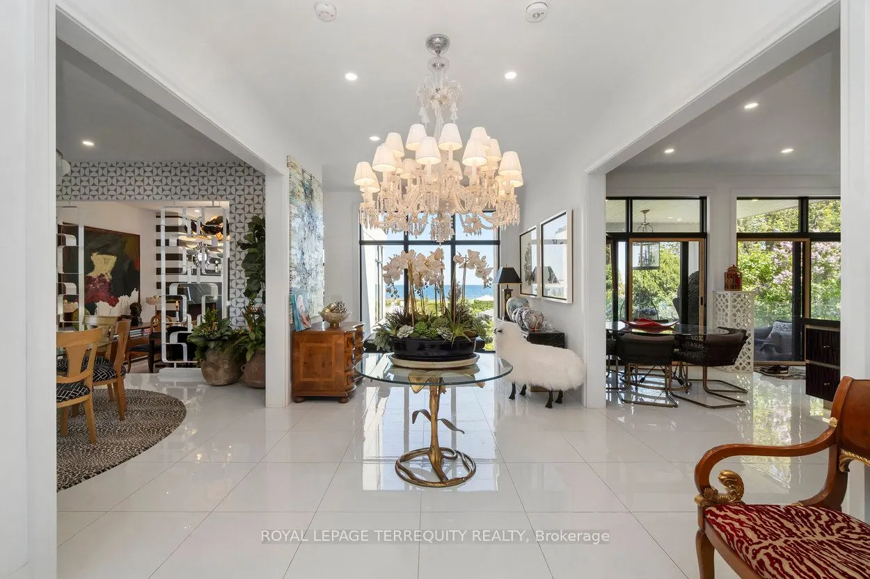 711 Beach Boulevard