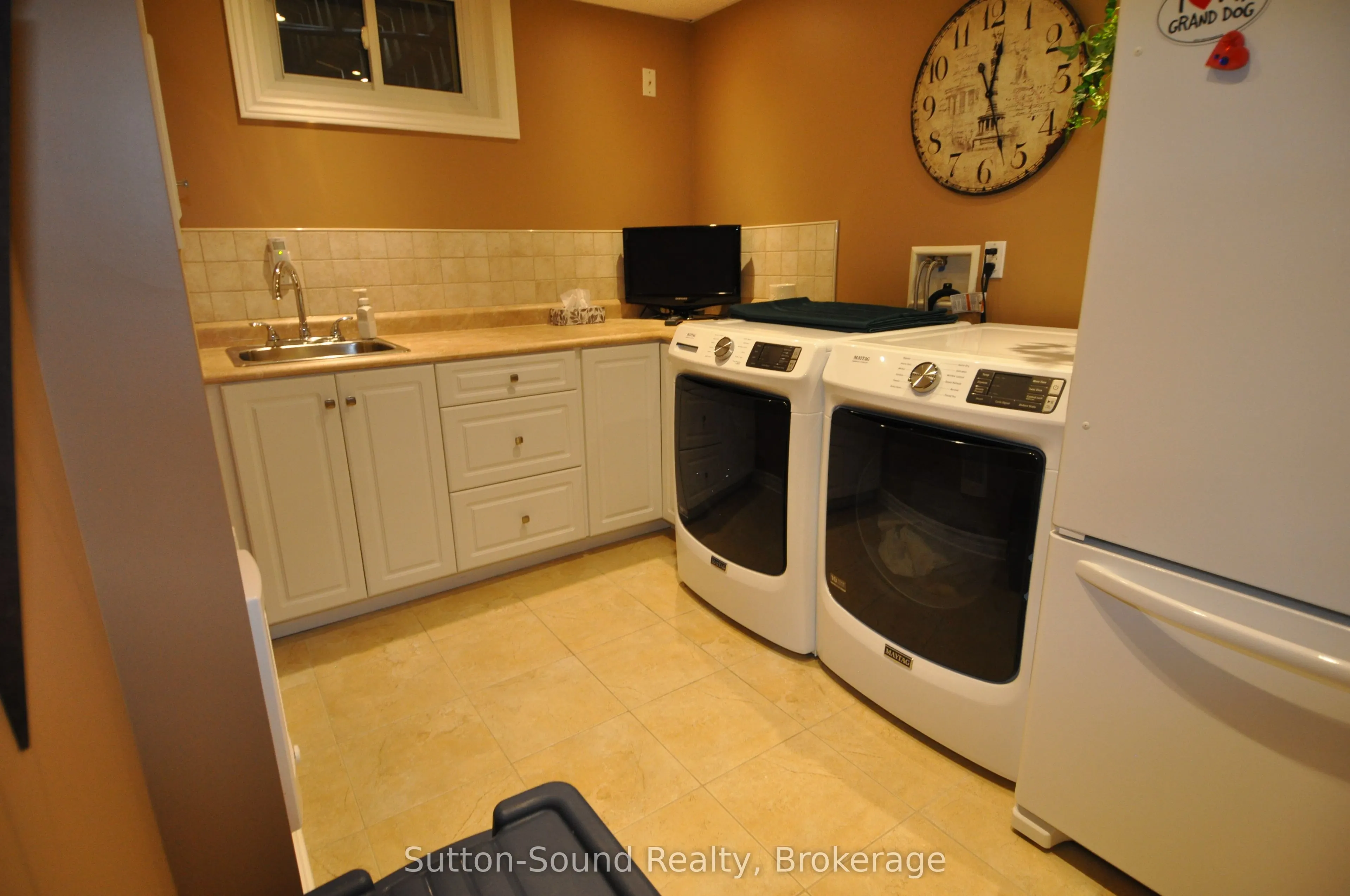 635 26th Street W
