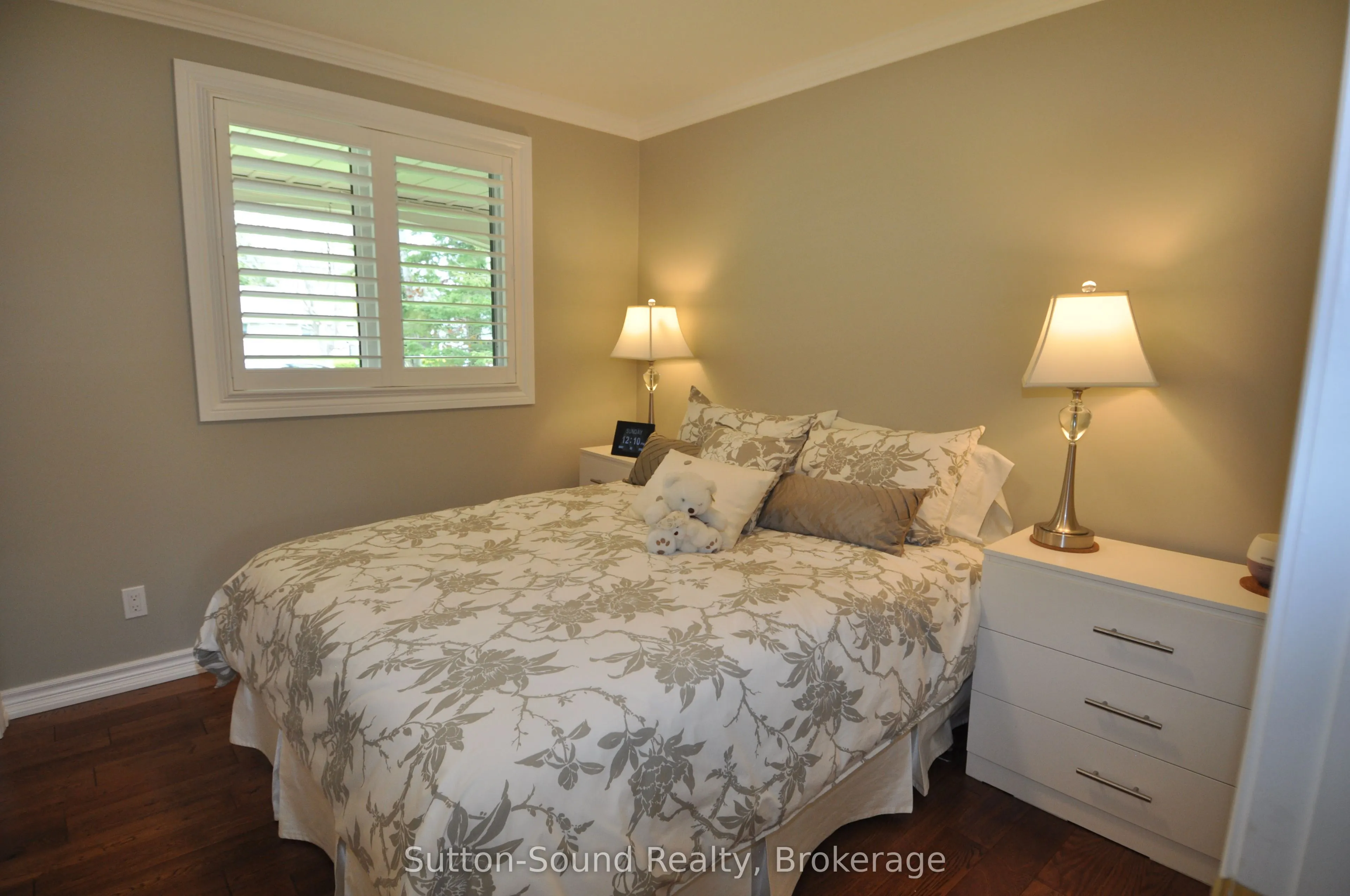 635 26th Street W