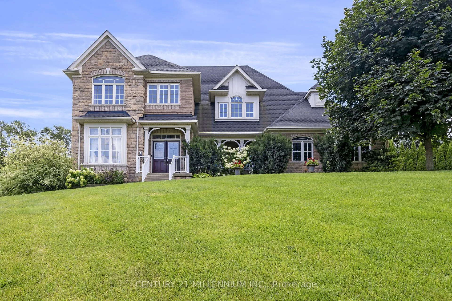 15 Upper Canada Drive