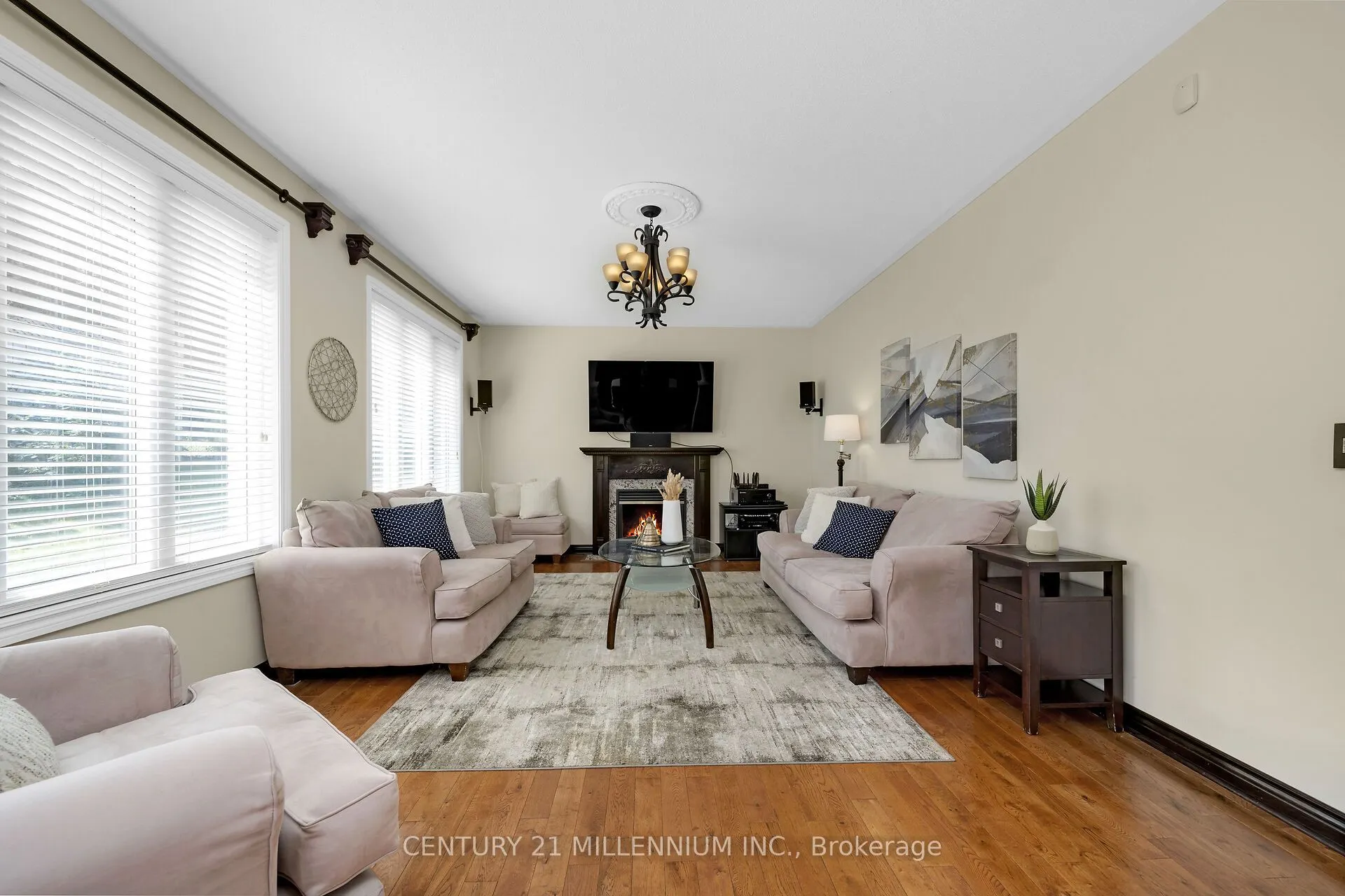 15 Upper Canada Drive