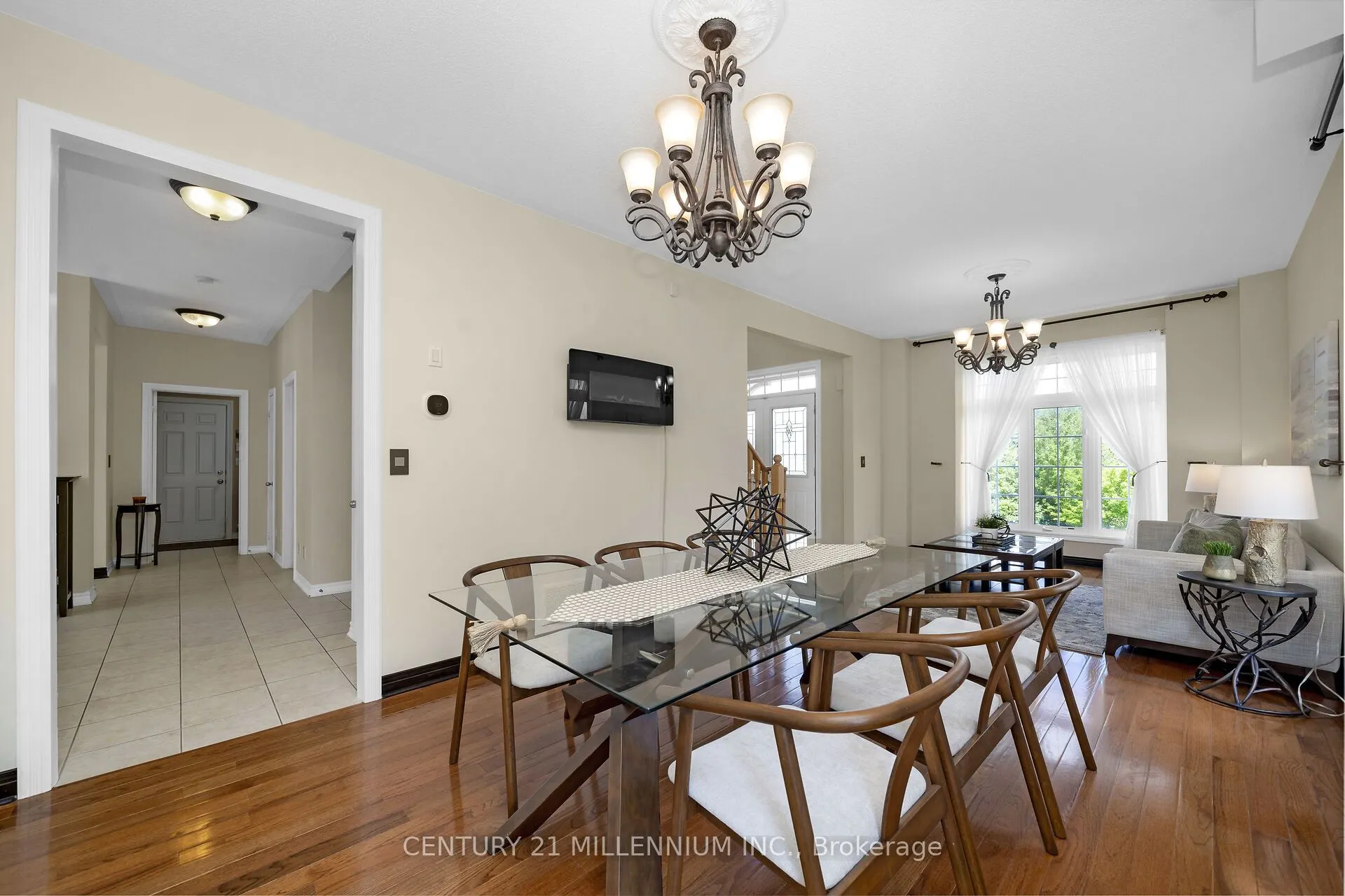 15 Upper Canada Drive