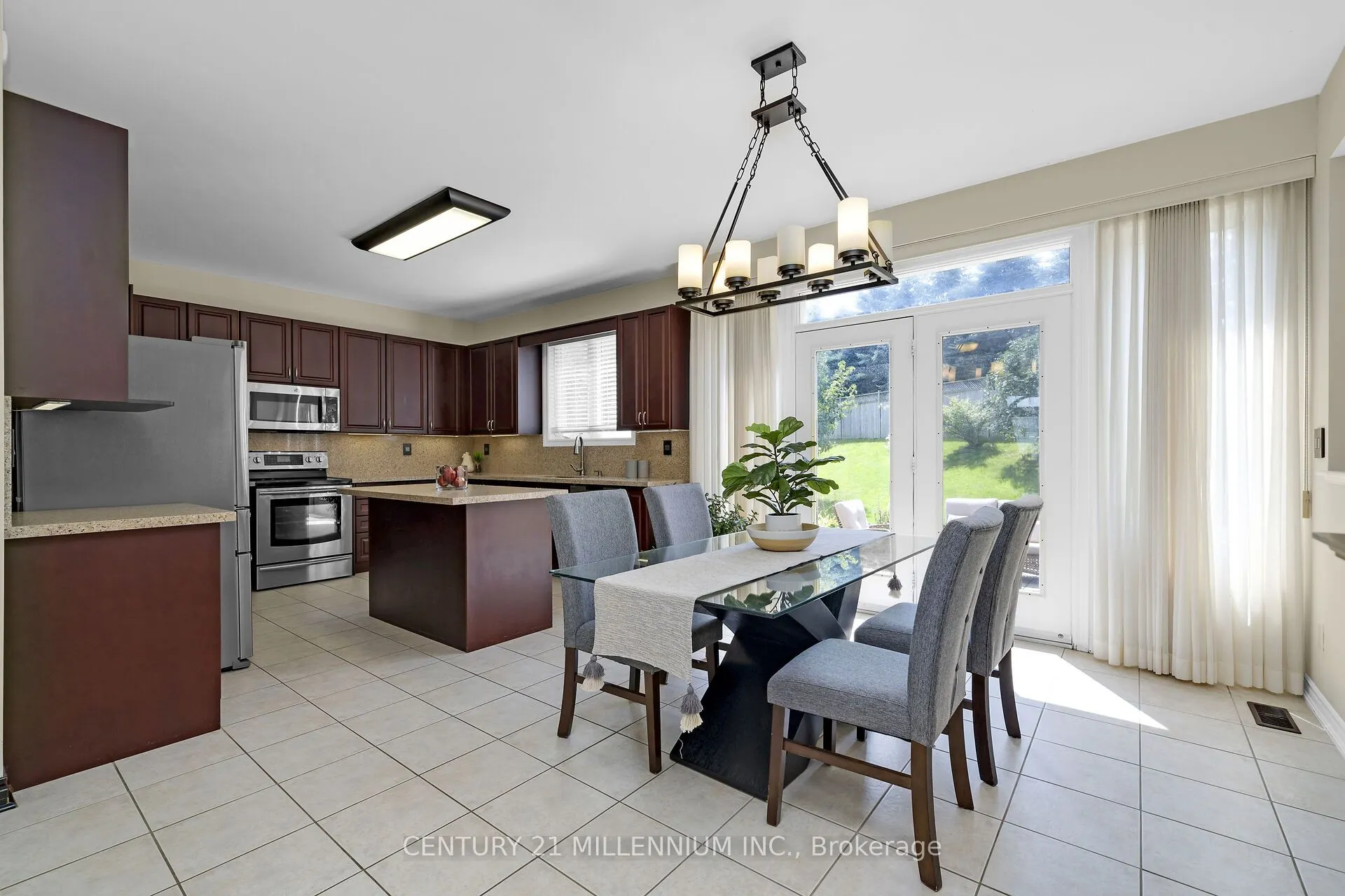 15 Upper Canada Drive