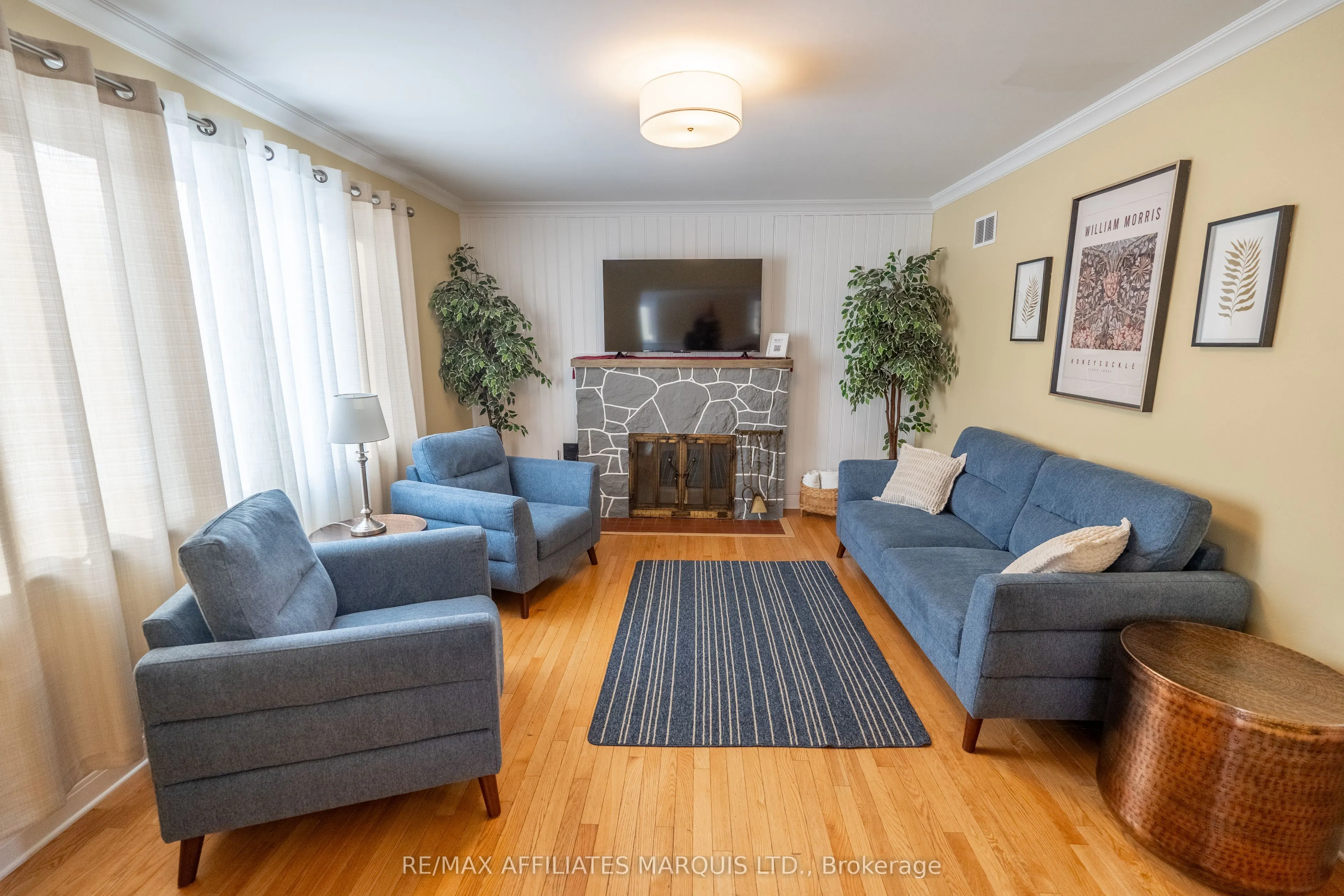 7 Old Orchard Avenue