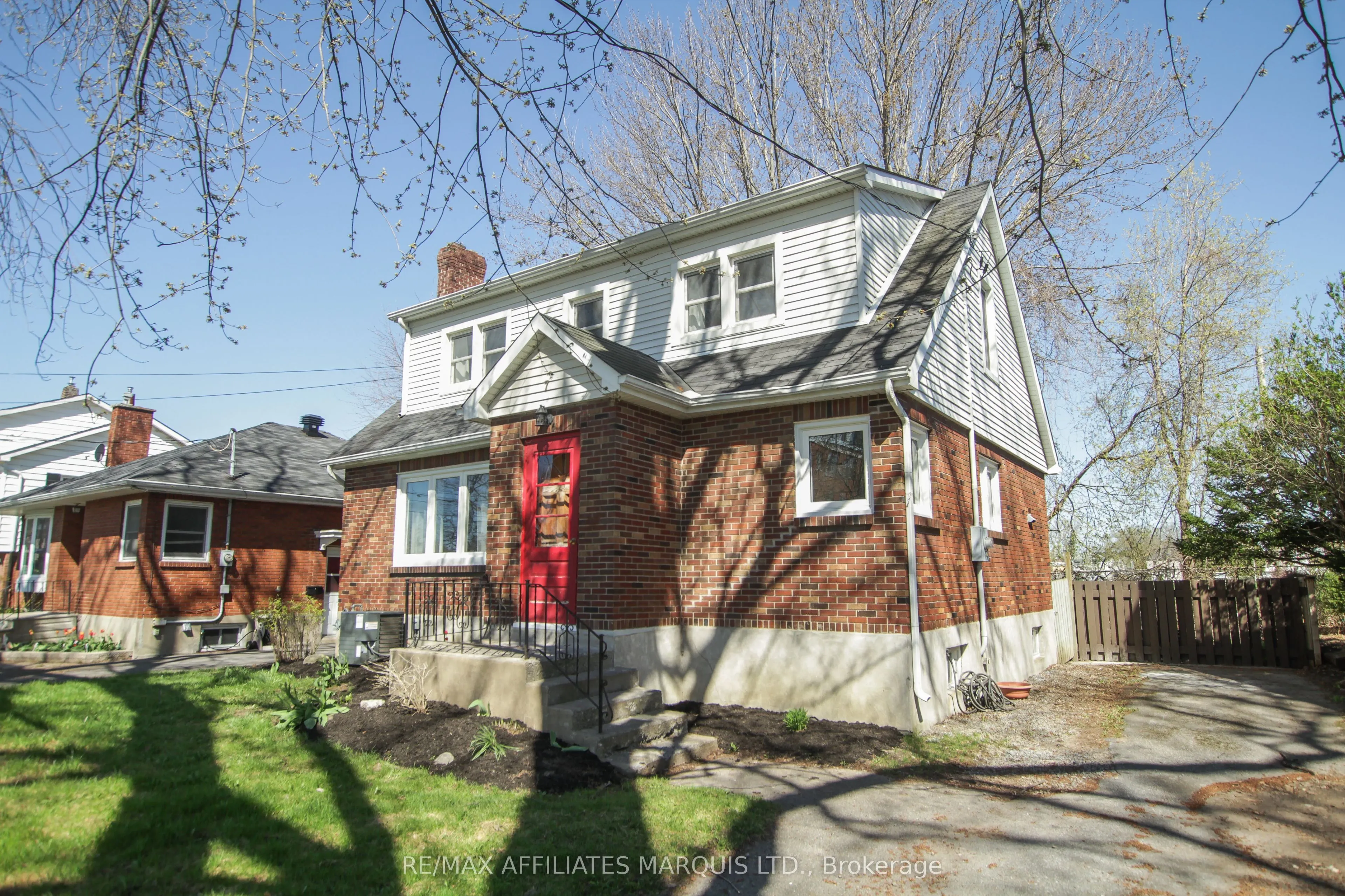 7 Old Orchard Avenue