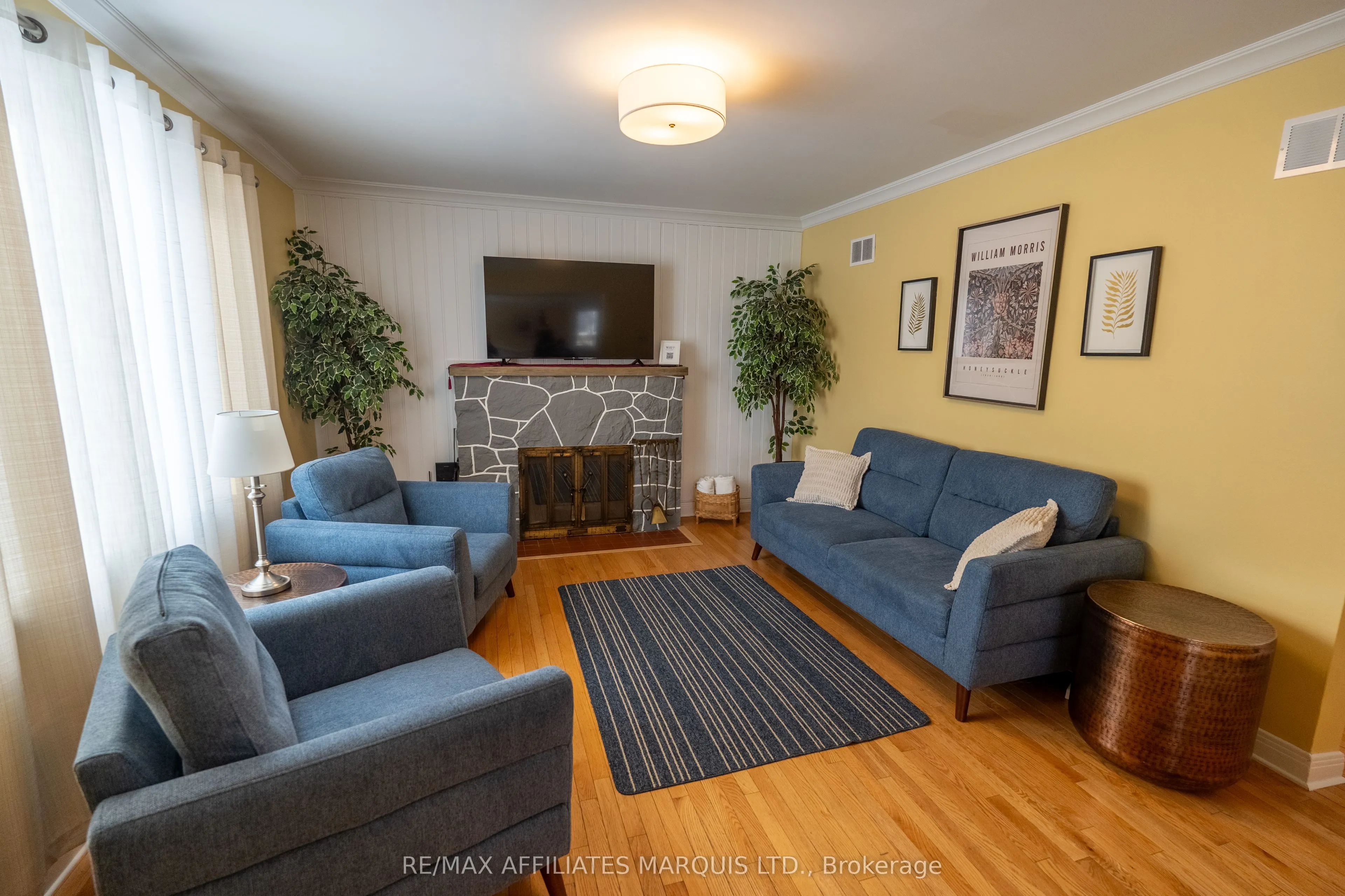 7 Old Orchard Avenue