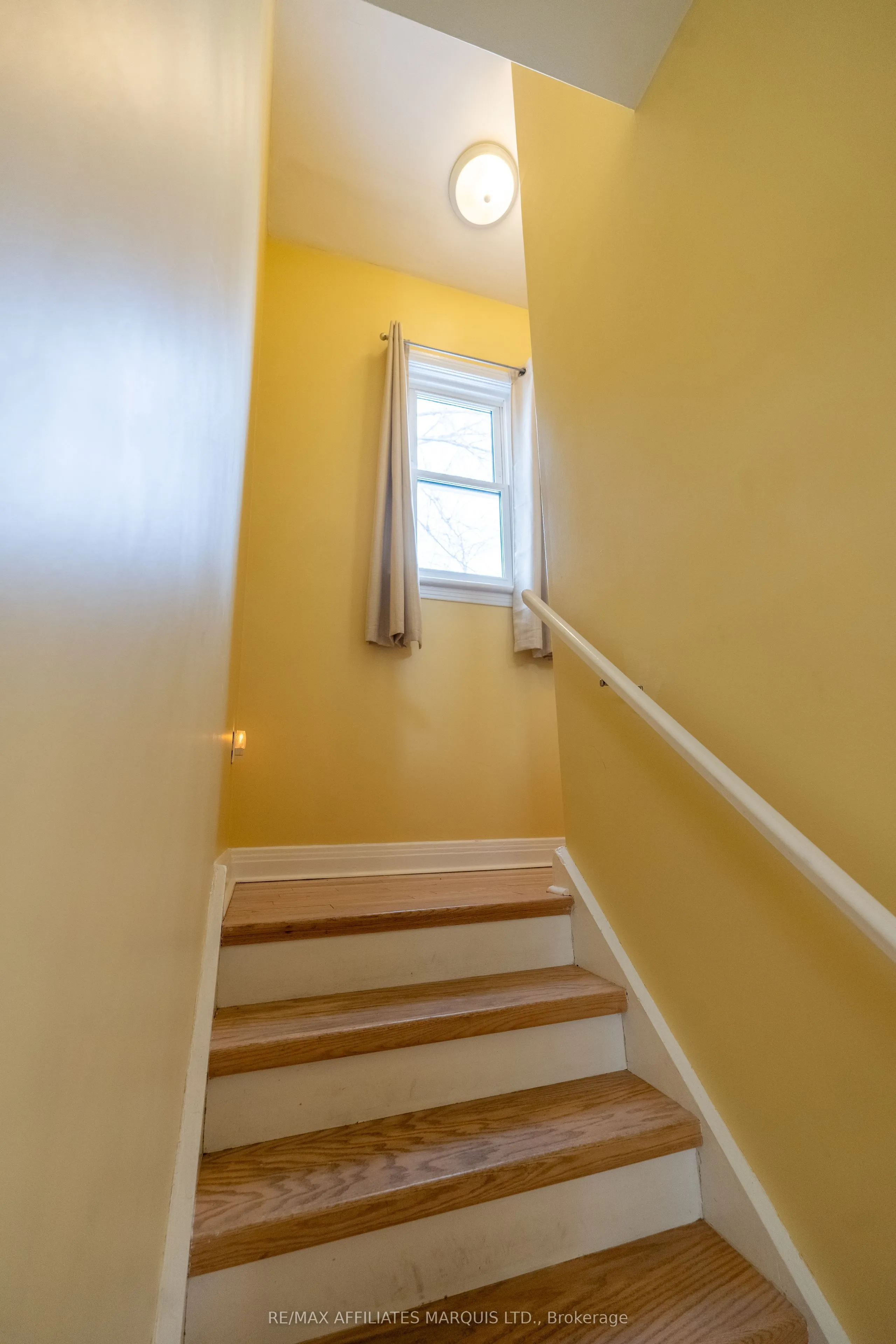 7 Old Orchard Avenue