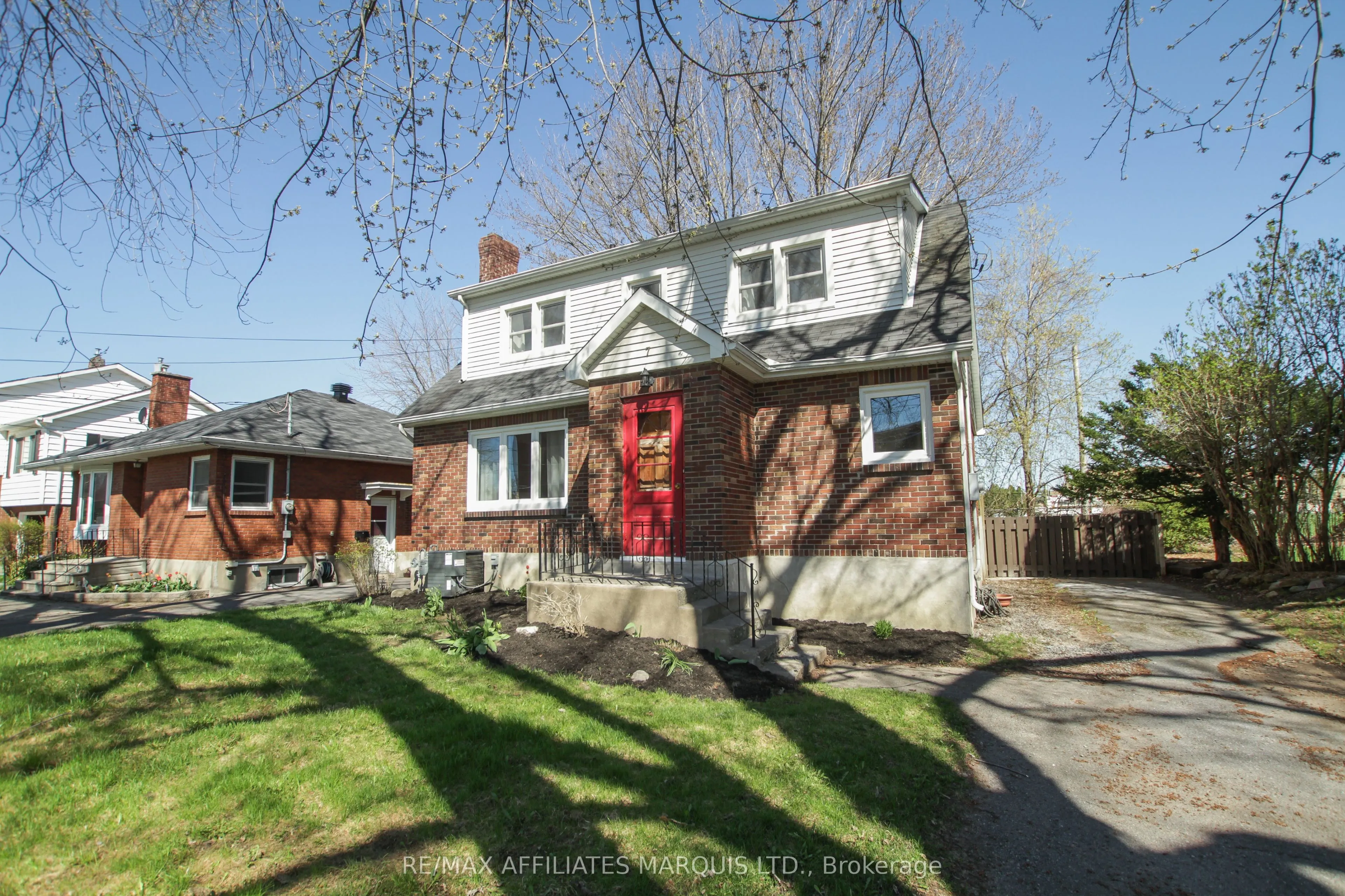 7 Old Orchard Avenue