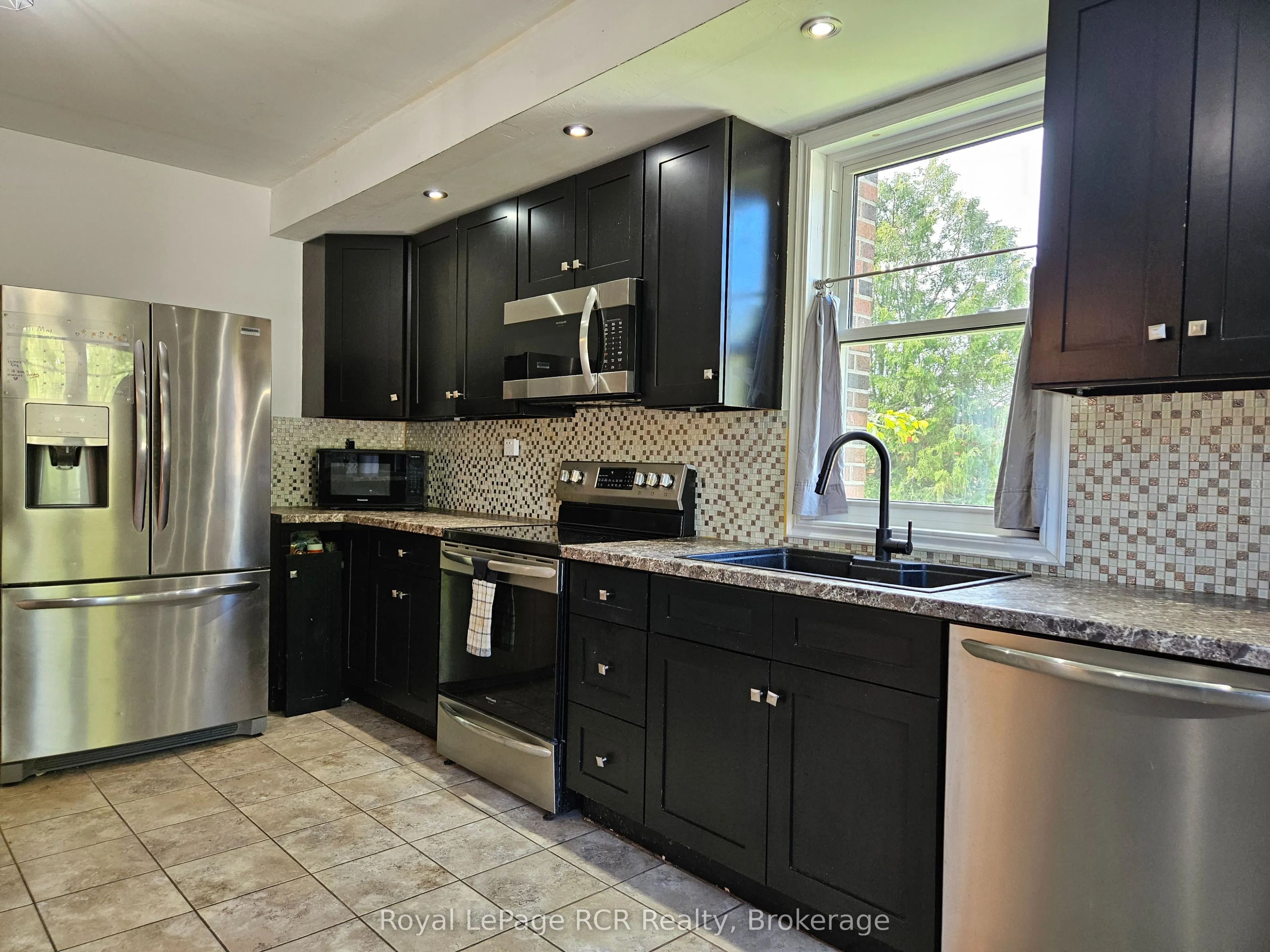 136228 Grey Road 40 Road