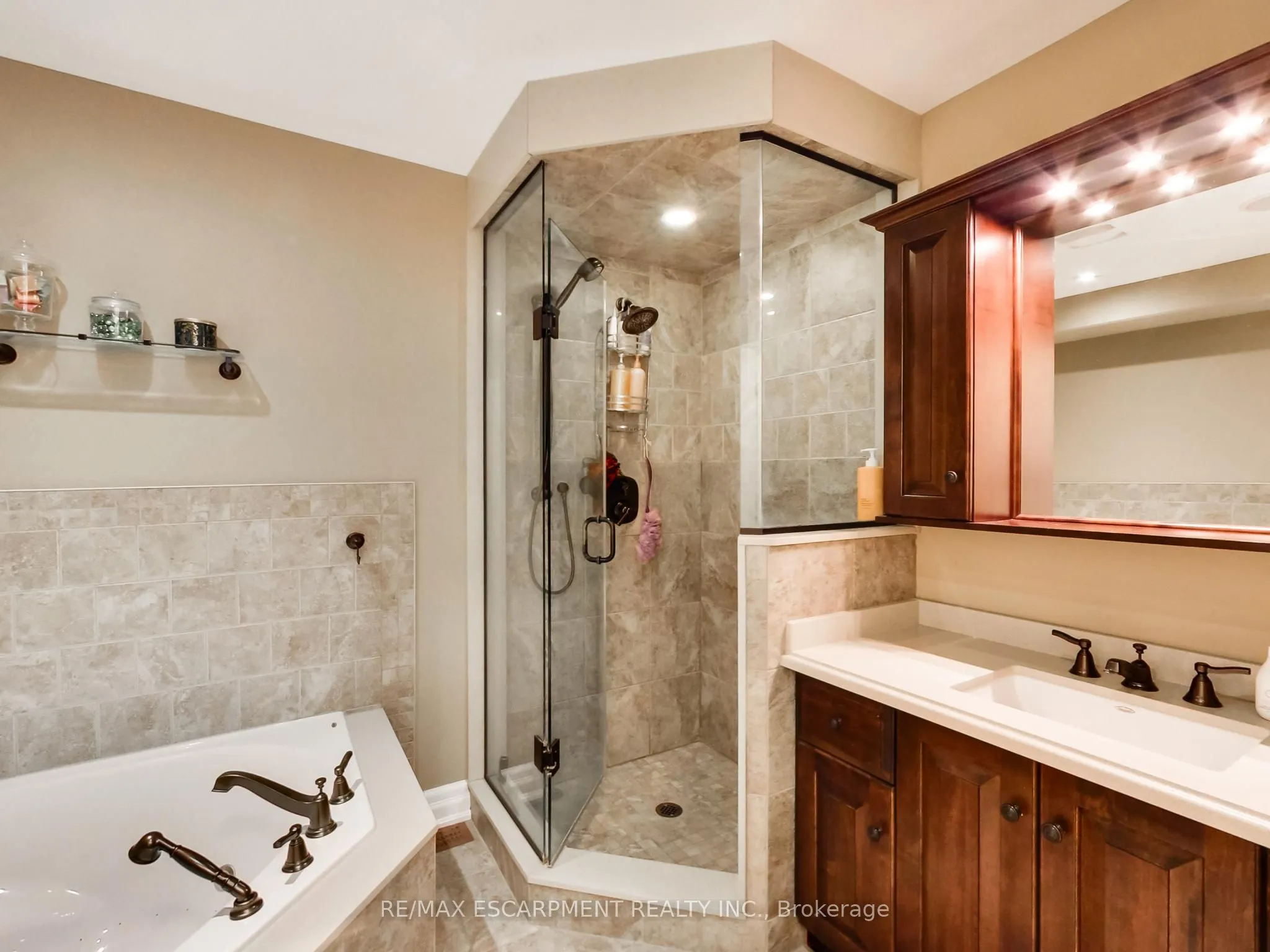 89 Toulon Avenue, #82