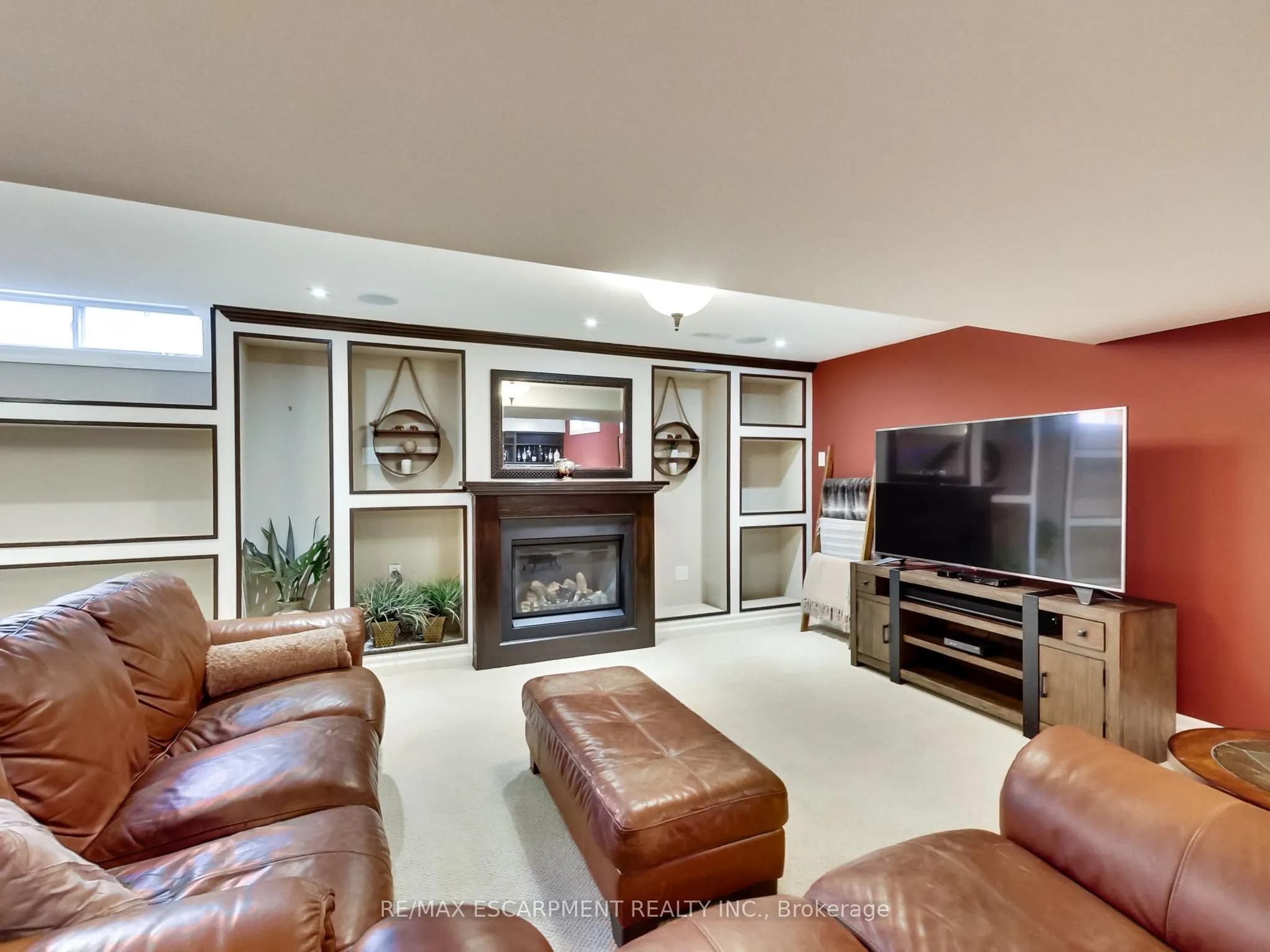 89 Toulon Avenue, #82