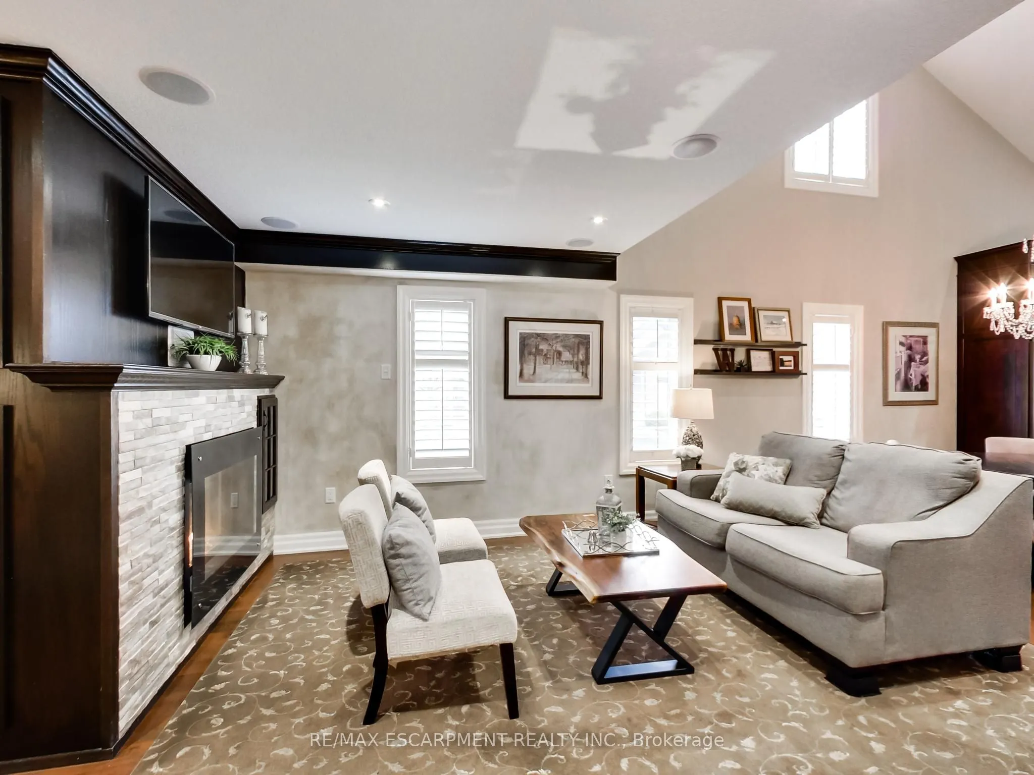 89 Toulon Avenue, #82