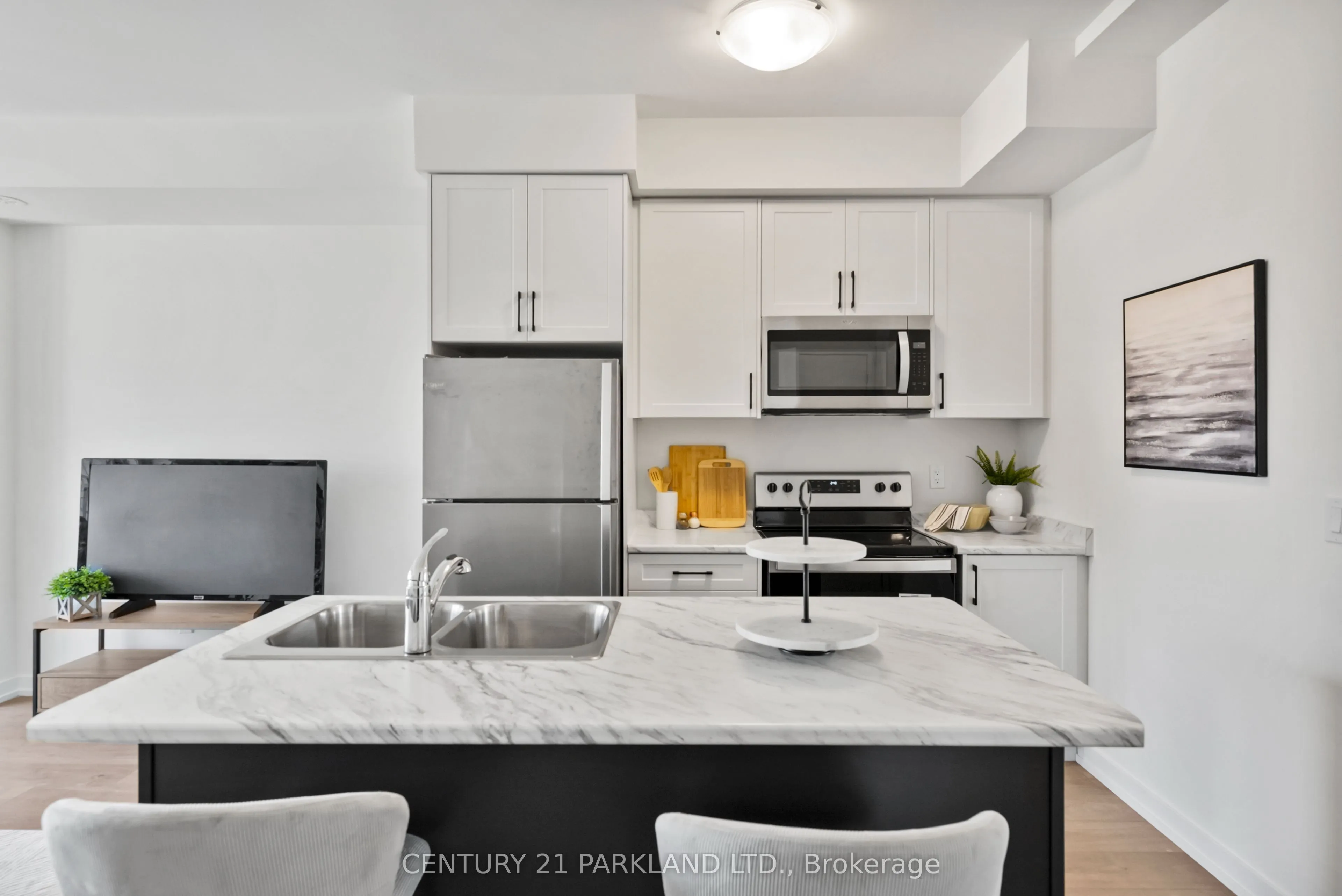 160 Densmore Road, #1602