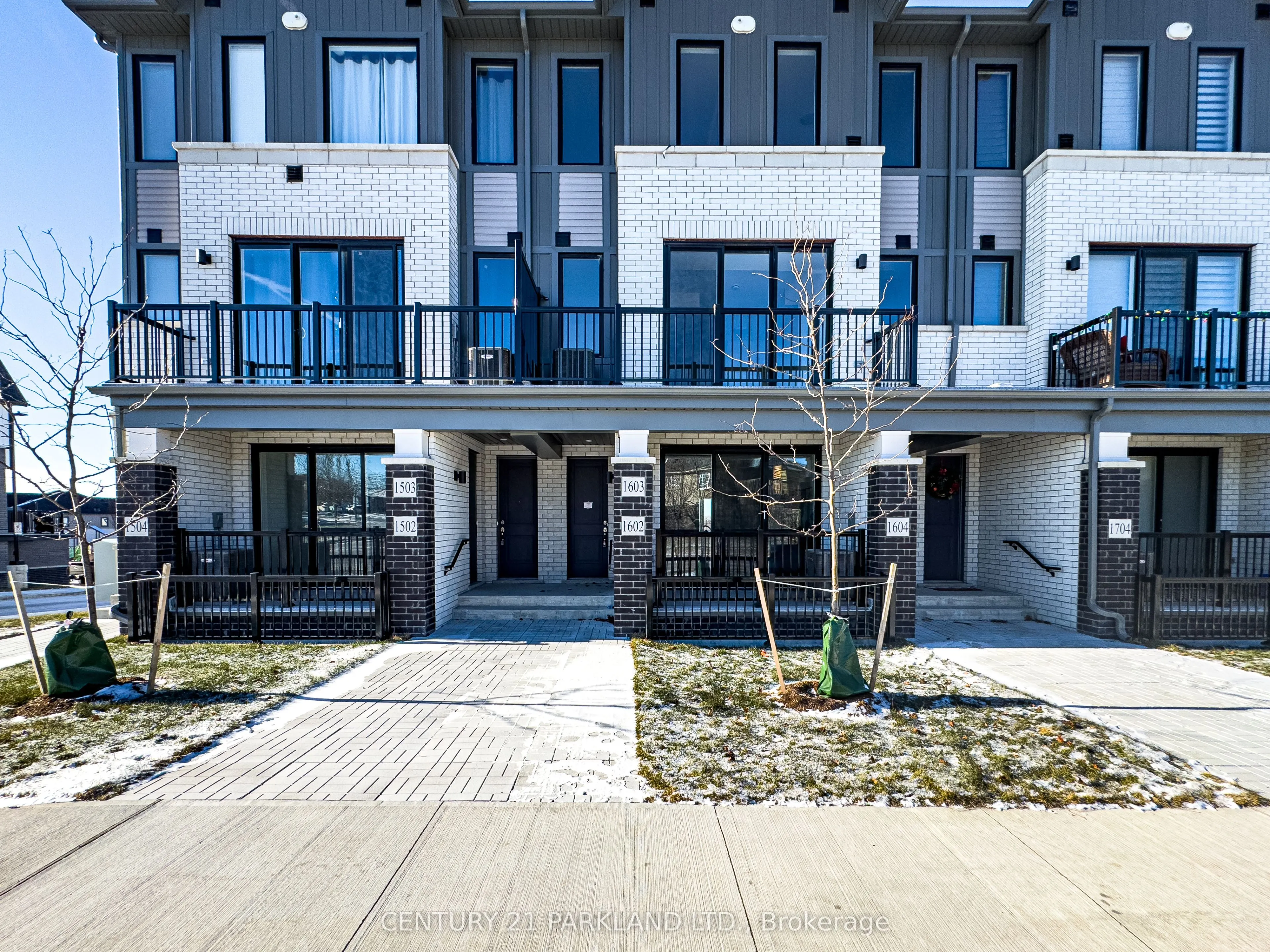 160 Densmore Road, #1602