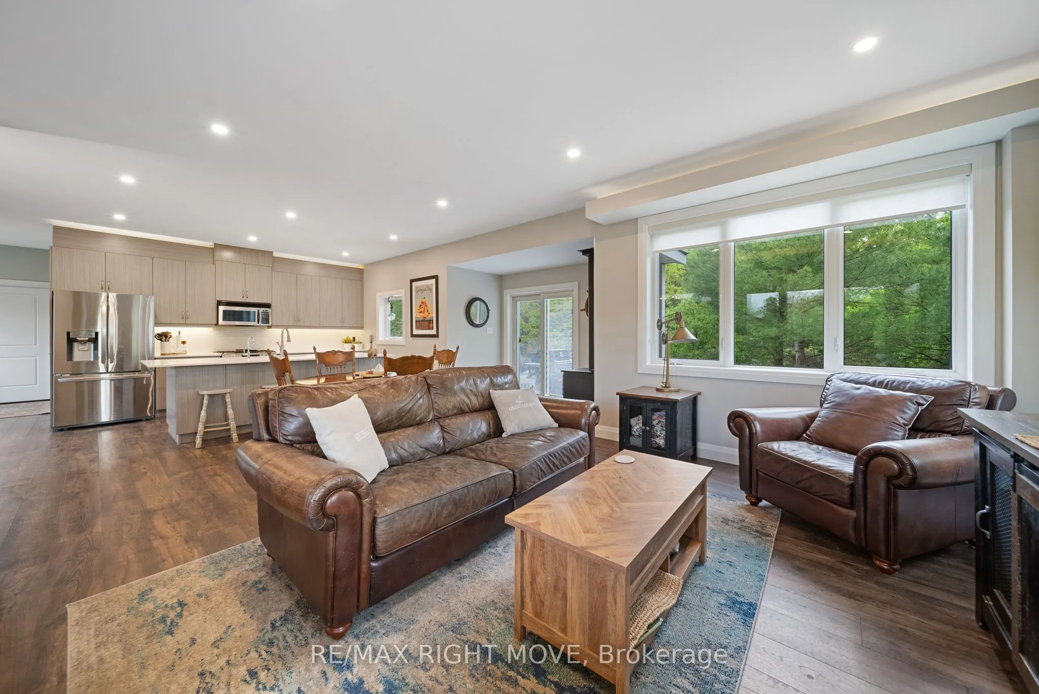 1432 Honey Harbour Road