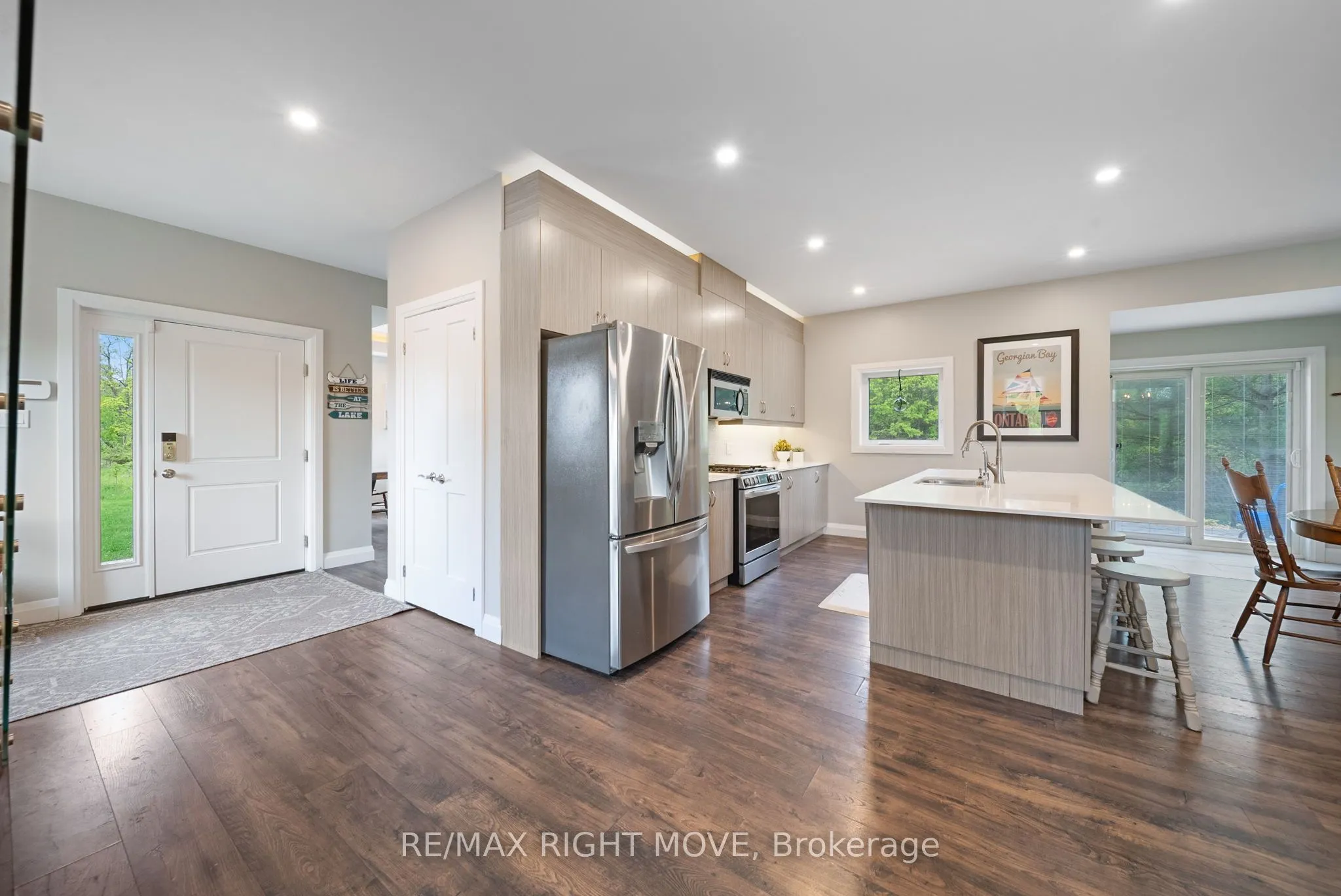 1432 Honey Harbour Road