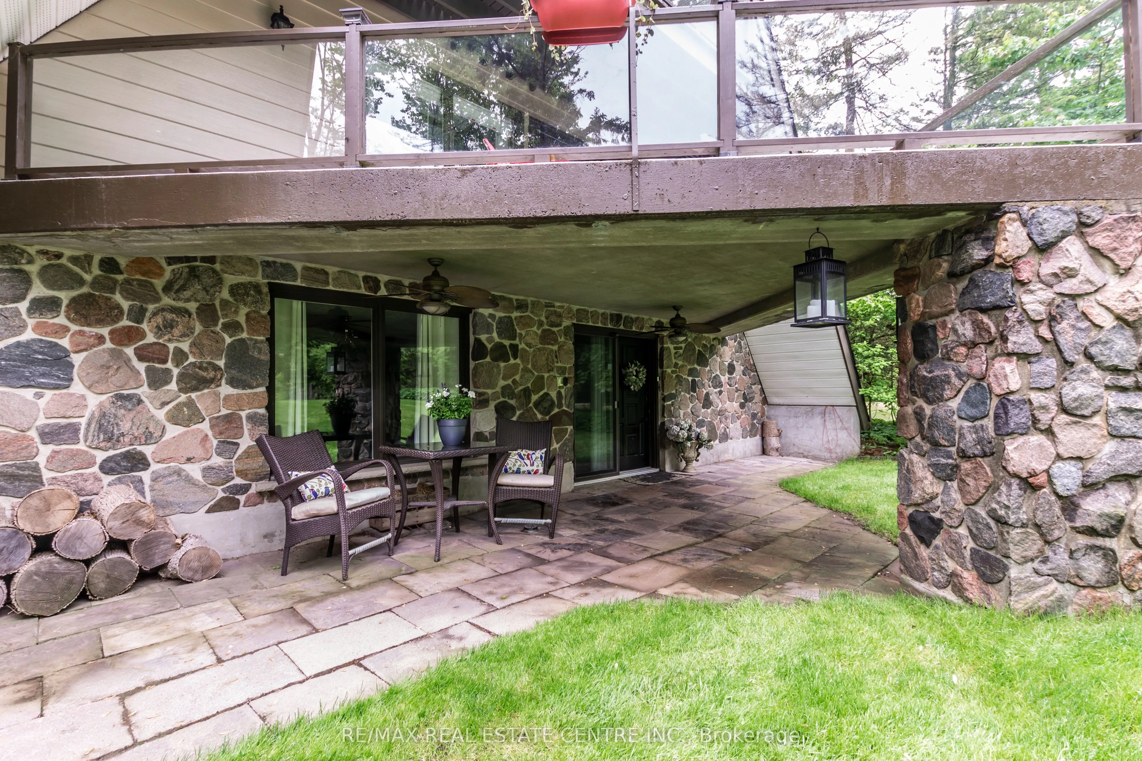 6607 Ellis Road