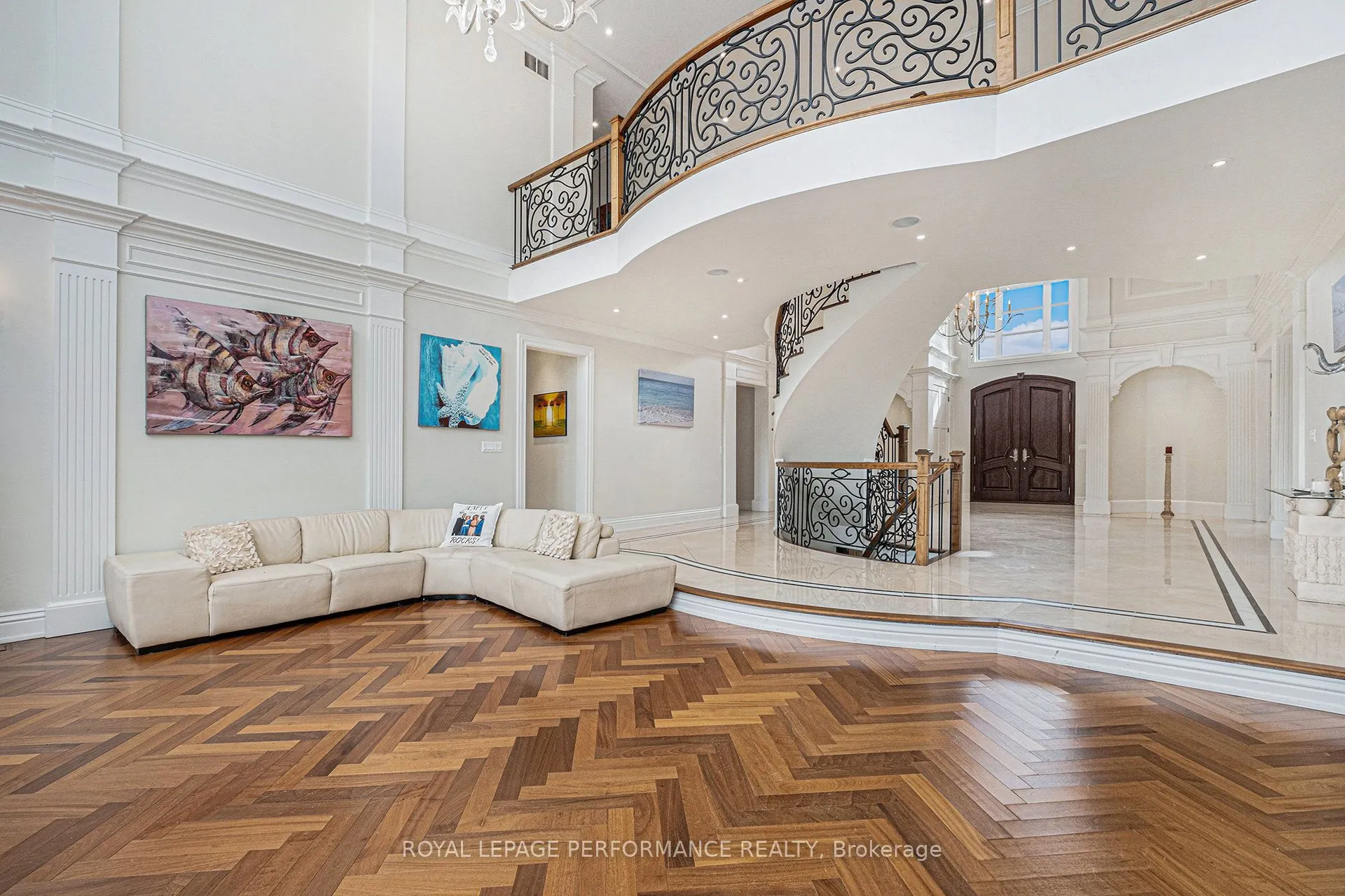 1413 BLACKHORSE Court