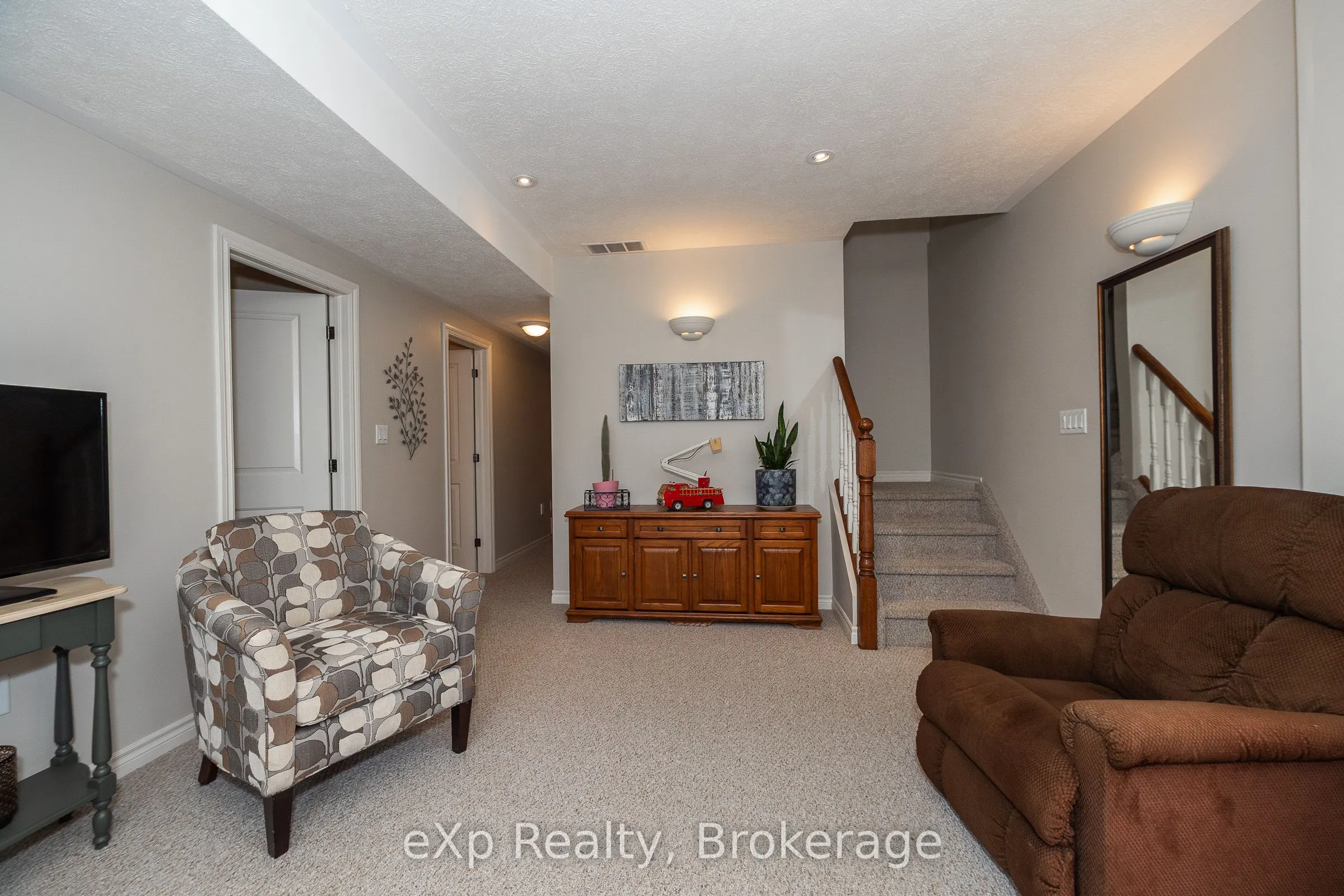 918 5th Avenue 'A' E