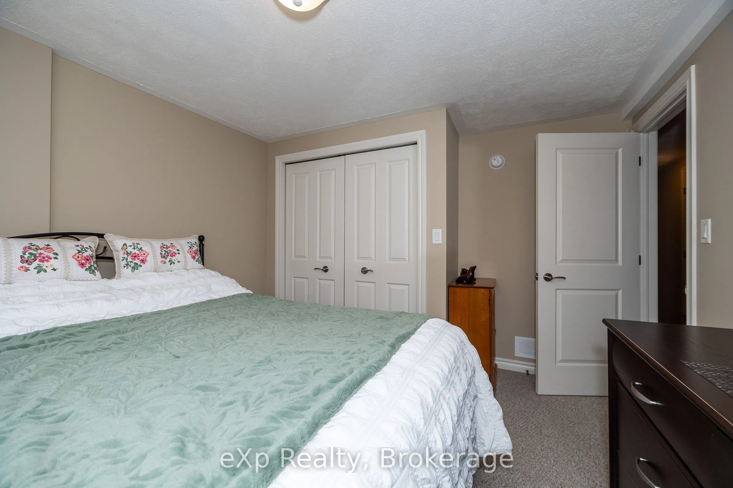 918 5th Avenue 'A' E