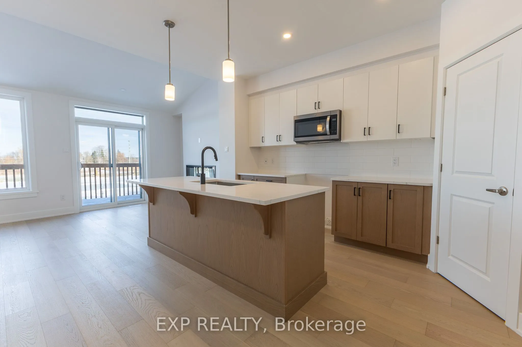 175 CRAIG DUNCAN Terrace