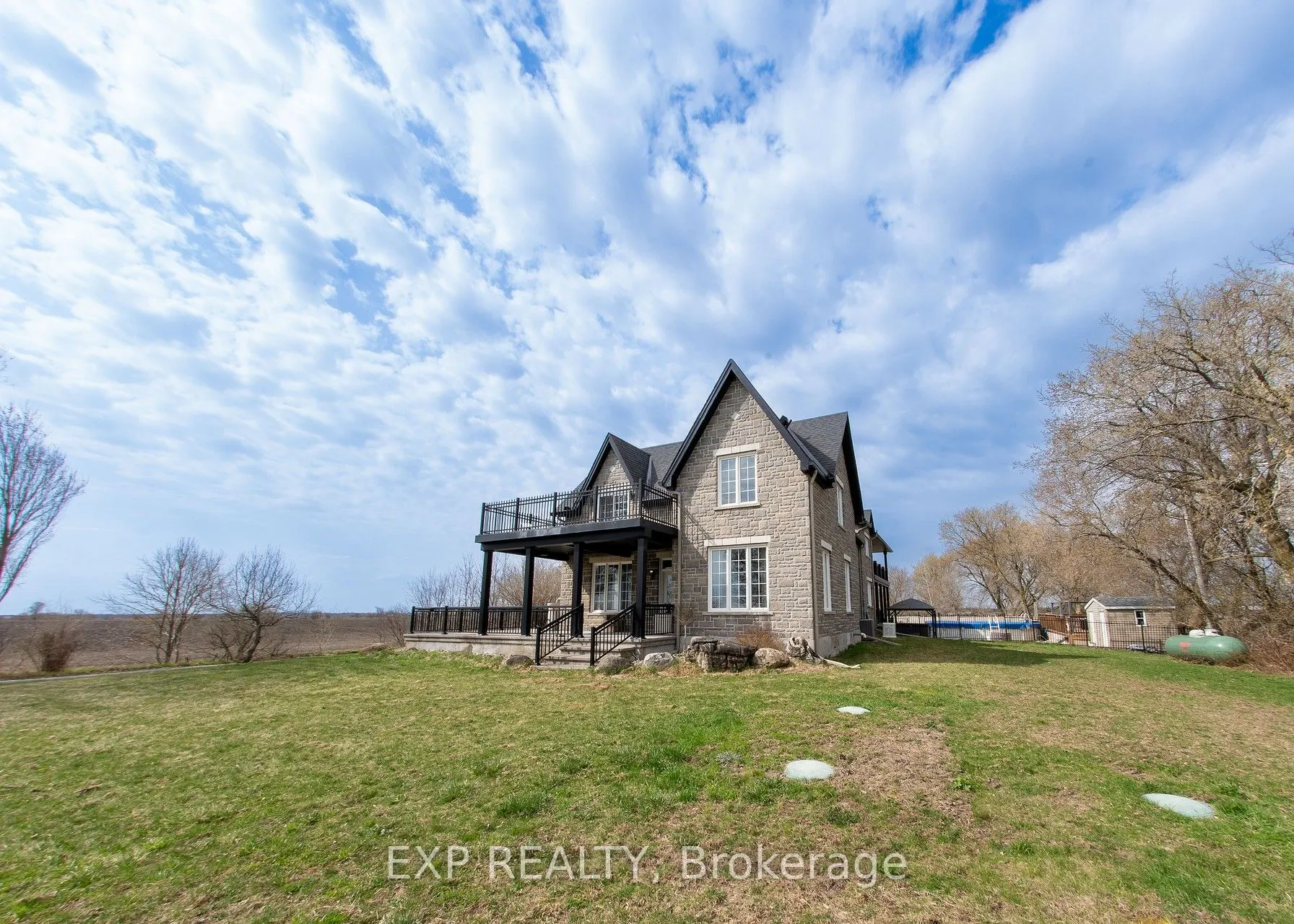 2754 Eagleson Road