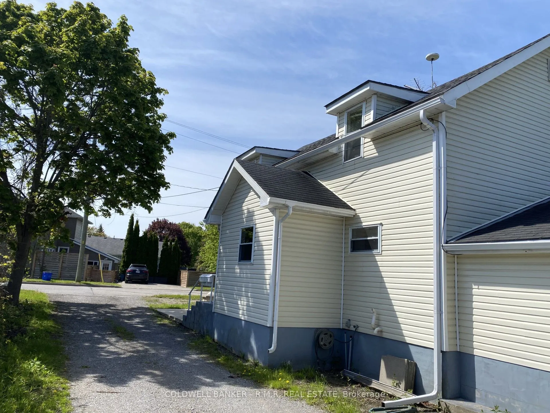 348 University Avenue W, #A