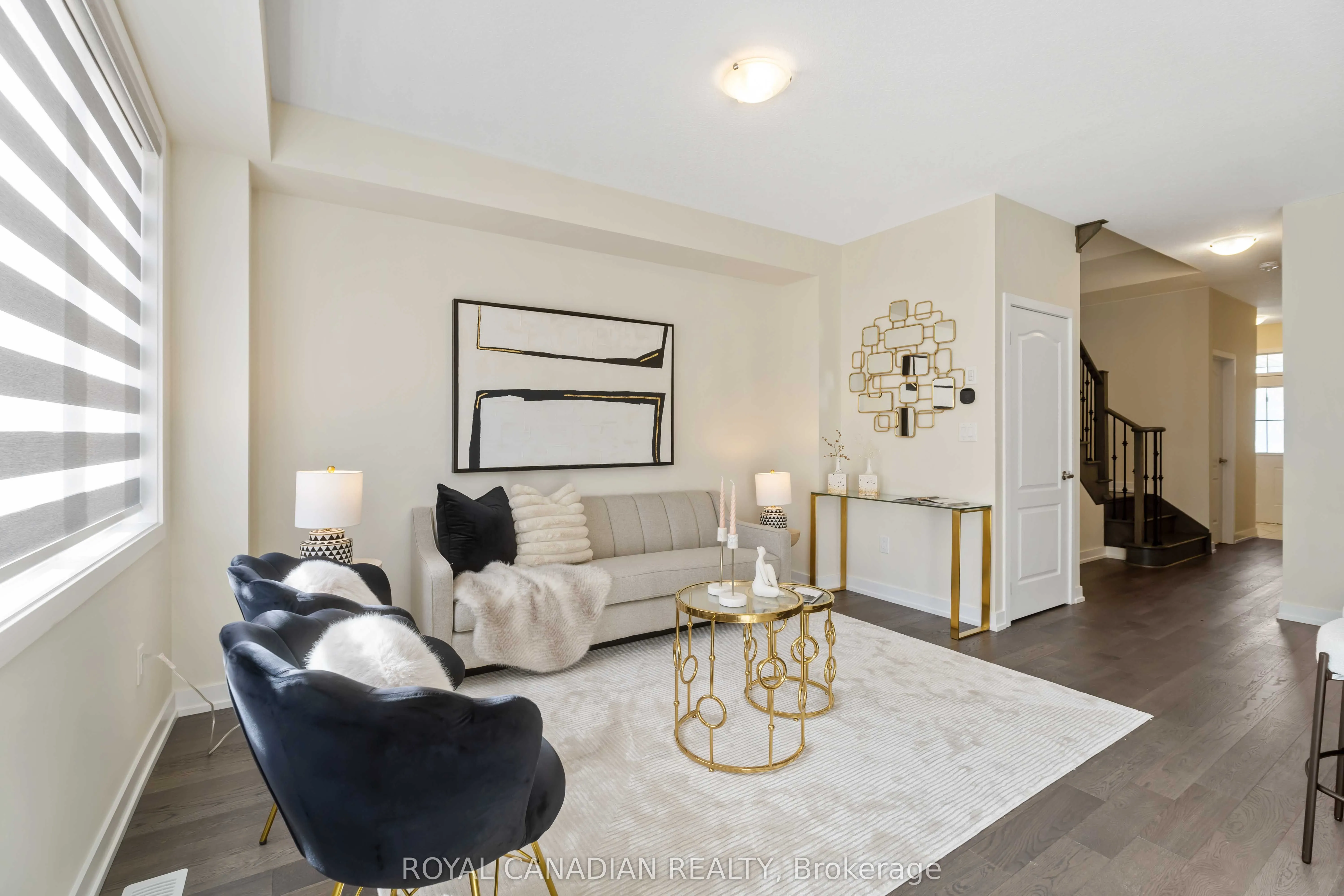 10 Lemon Avenue