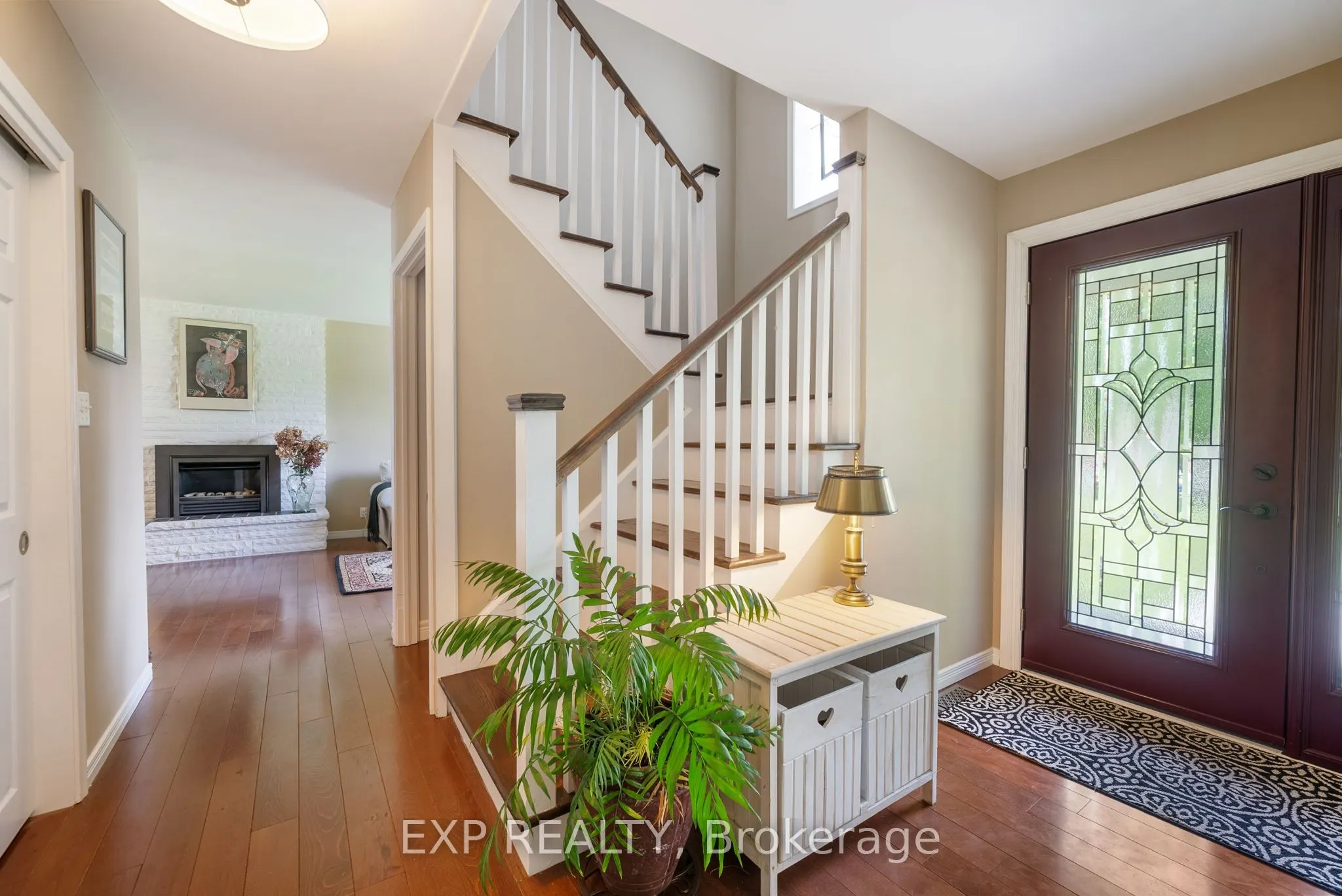 519 Lakeshore Road