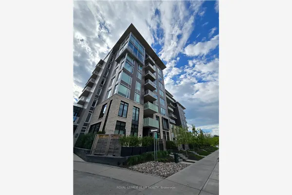 570 De Mazenod Avenue