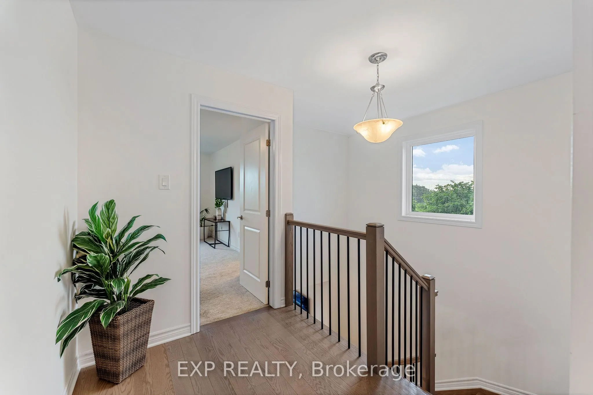 501 Enclave Lane
