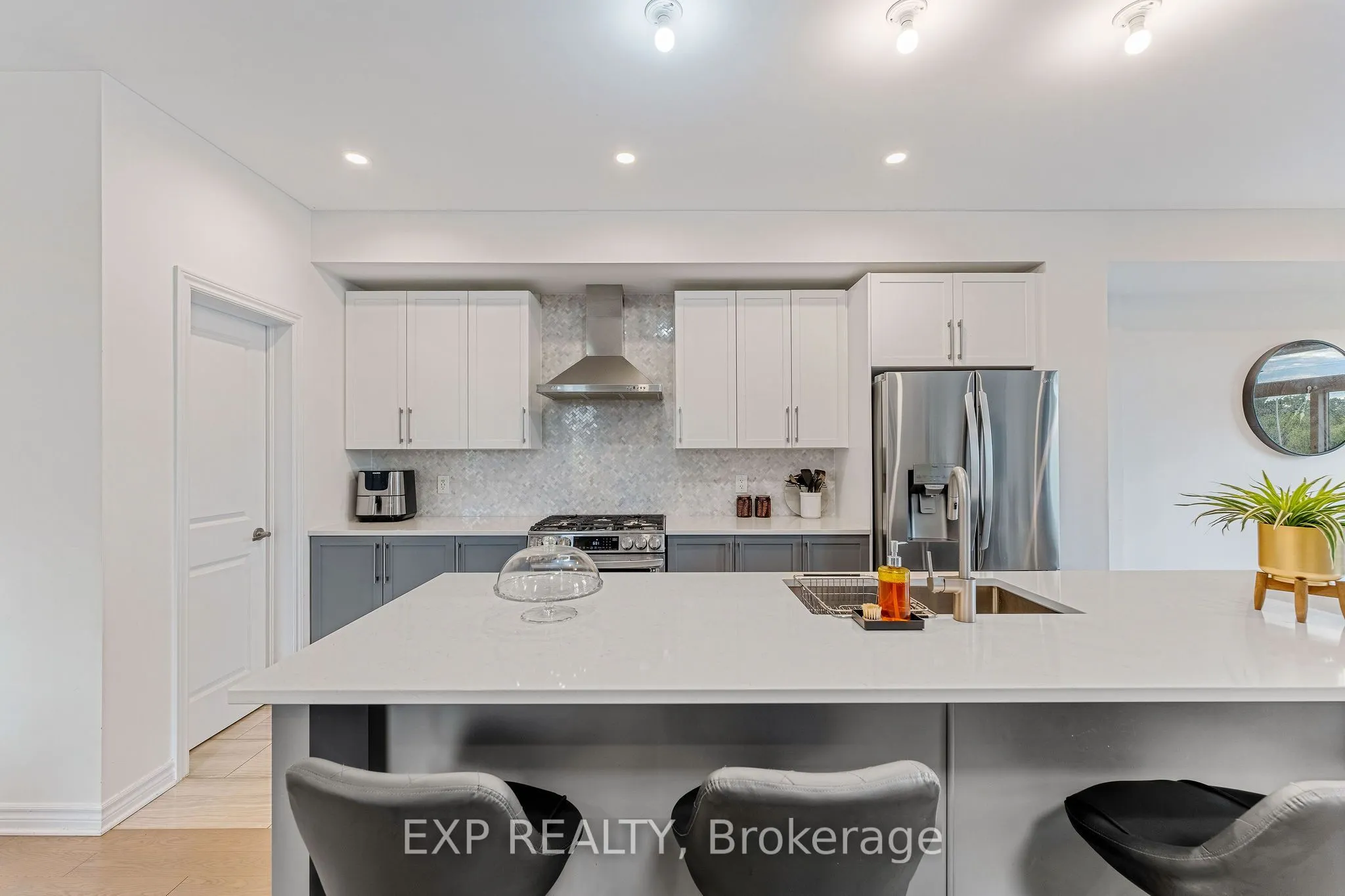 501 Enclave Lane