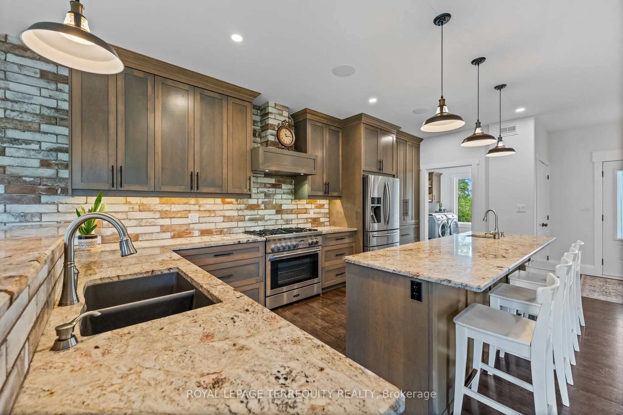 360 Concession 6 East Road