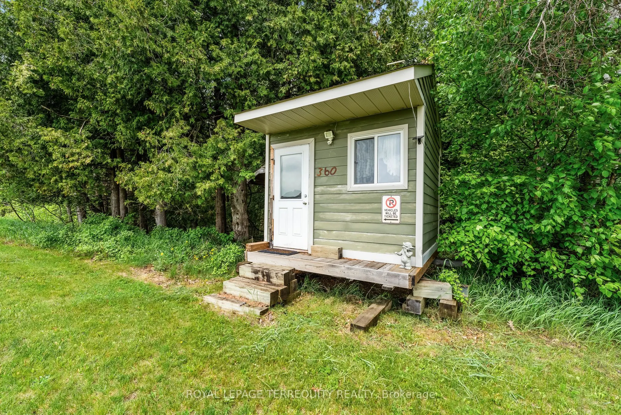 360 Concession 6 East Road