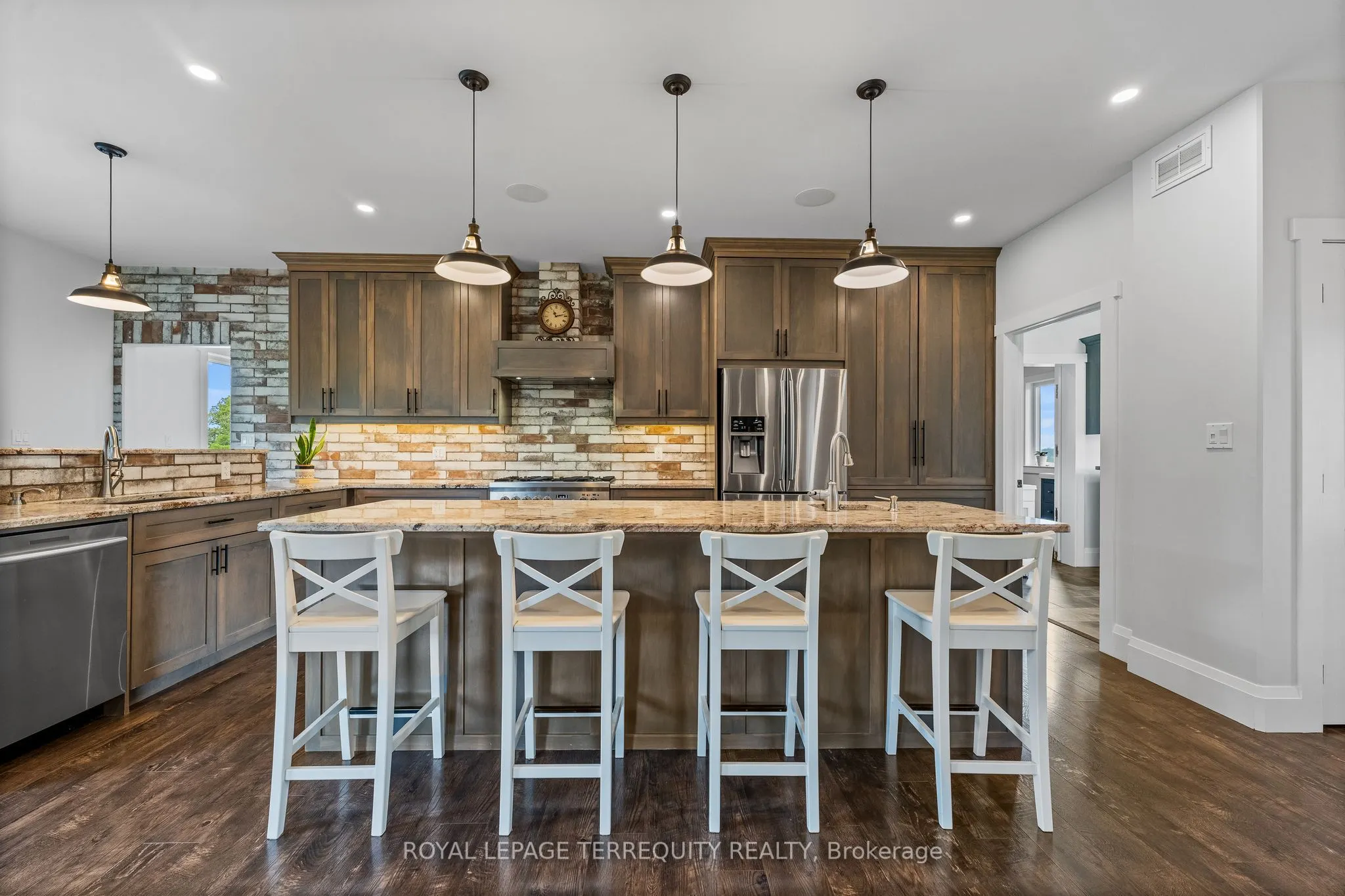 360 Concession 6 East Road