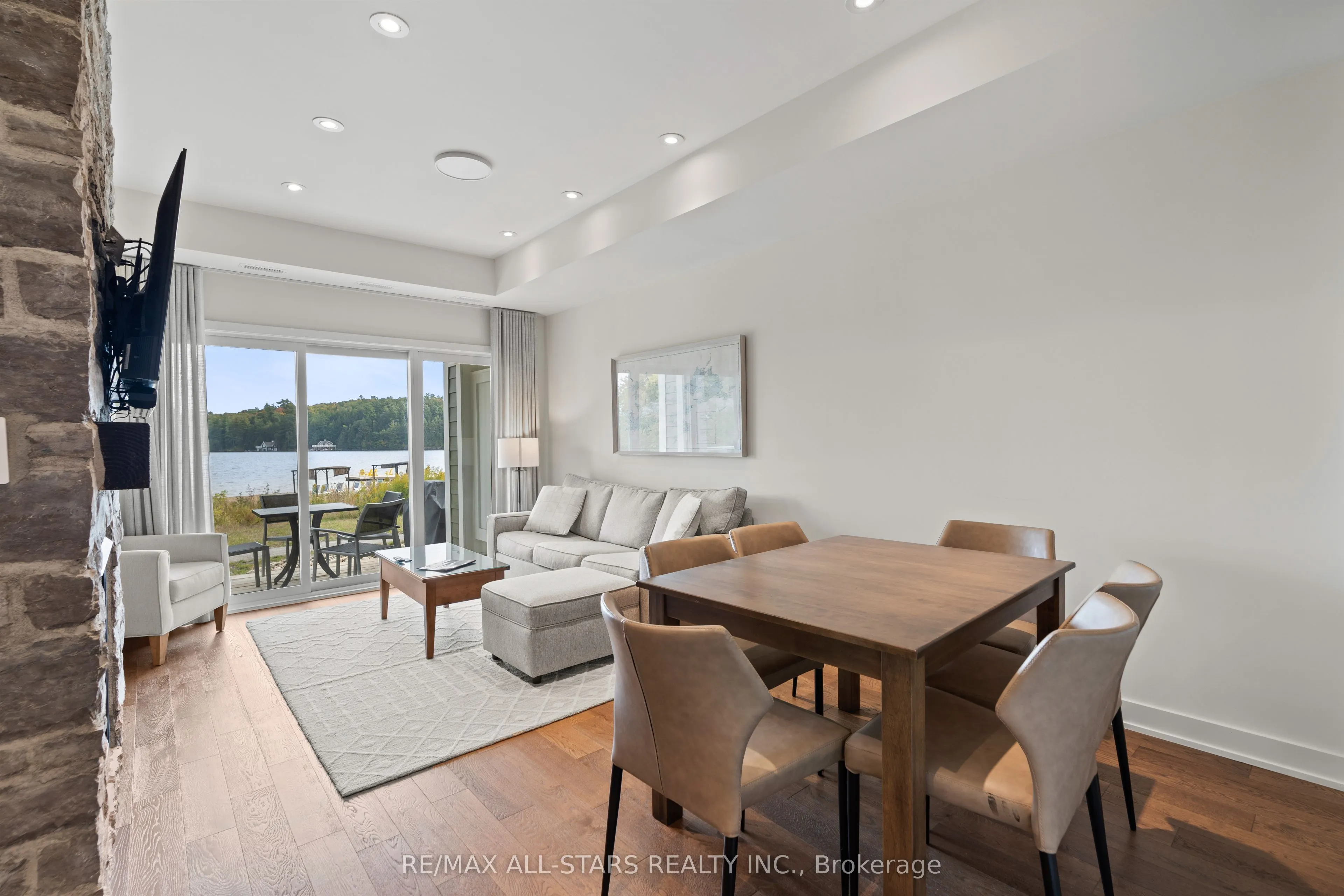 1869 Muskoka Road 118, #31
