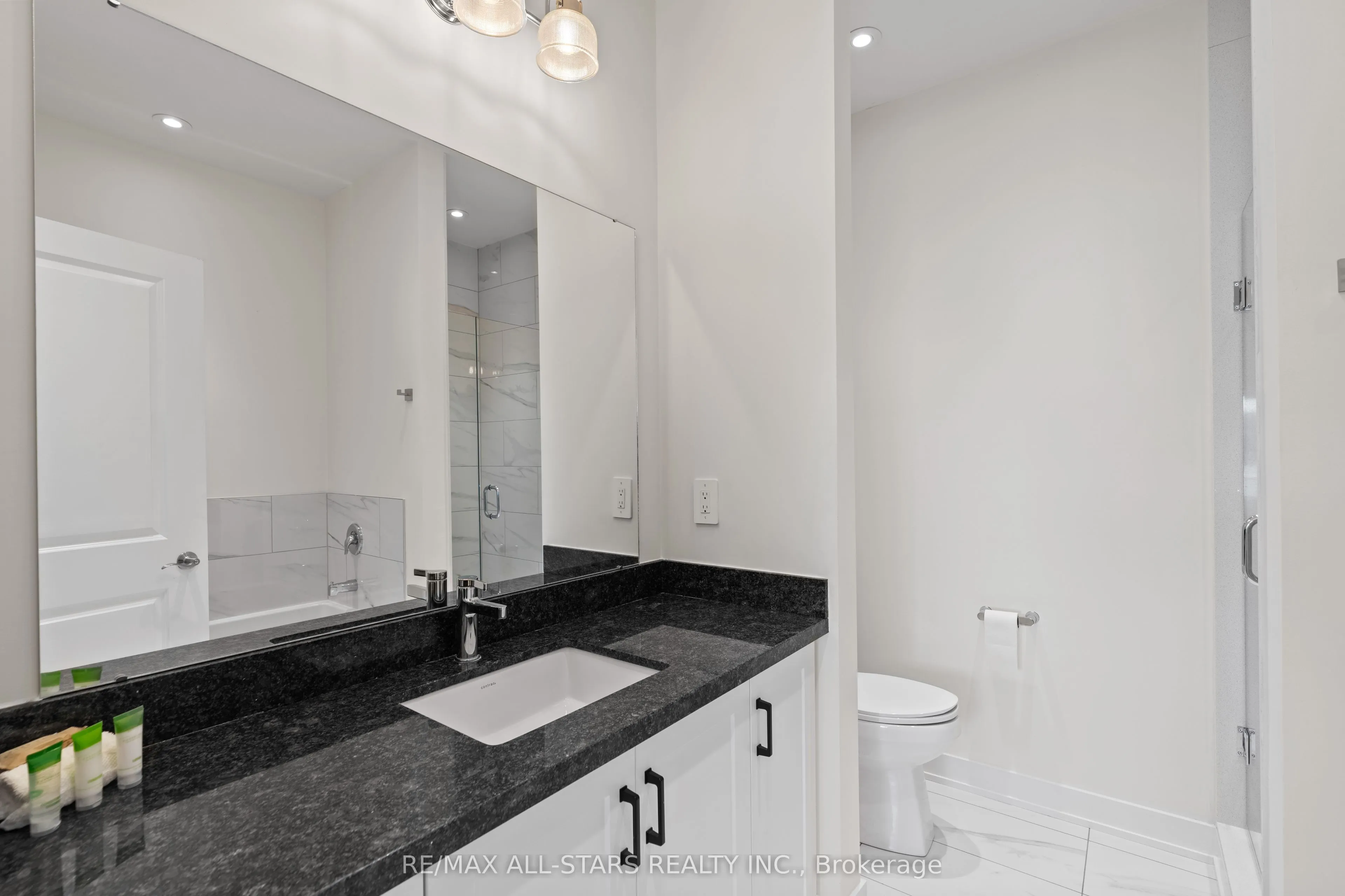 1869 Muskoka Road 118, #31