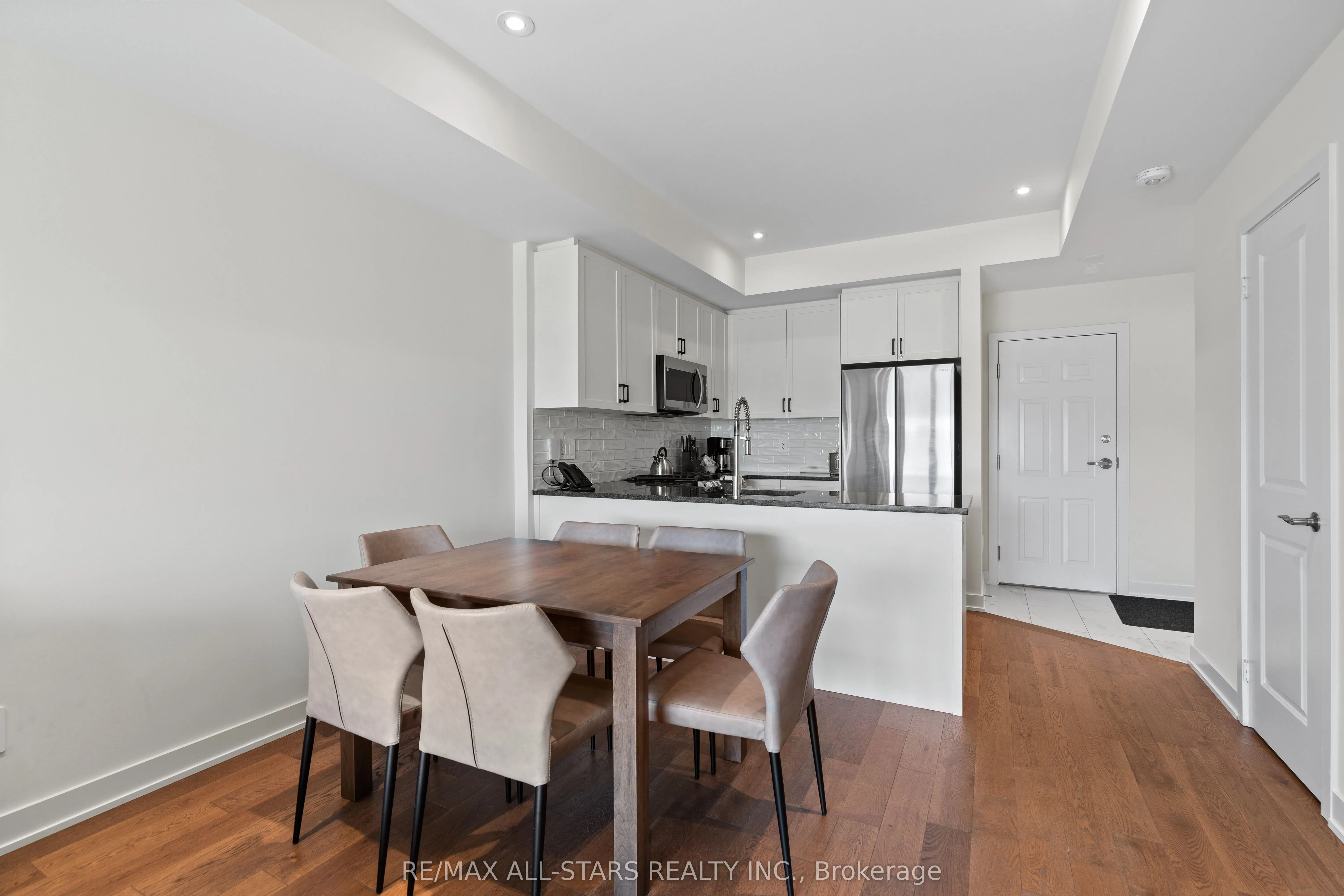 1869 Muskoka Road 118, #31