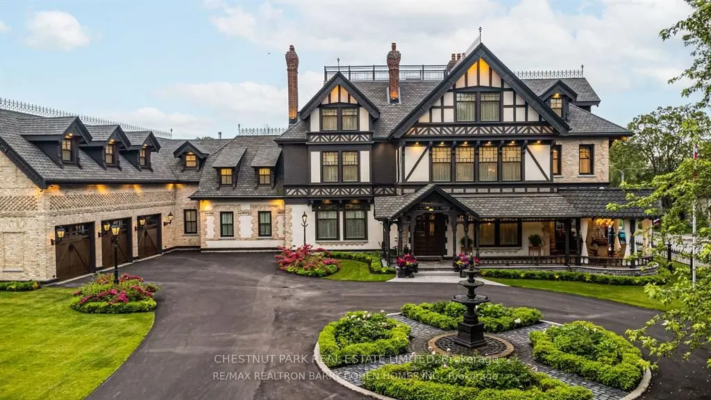 81 King Street E