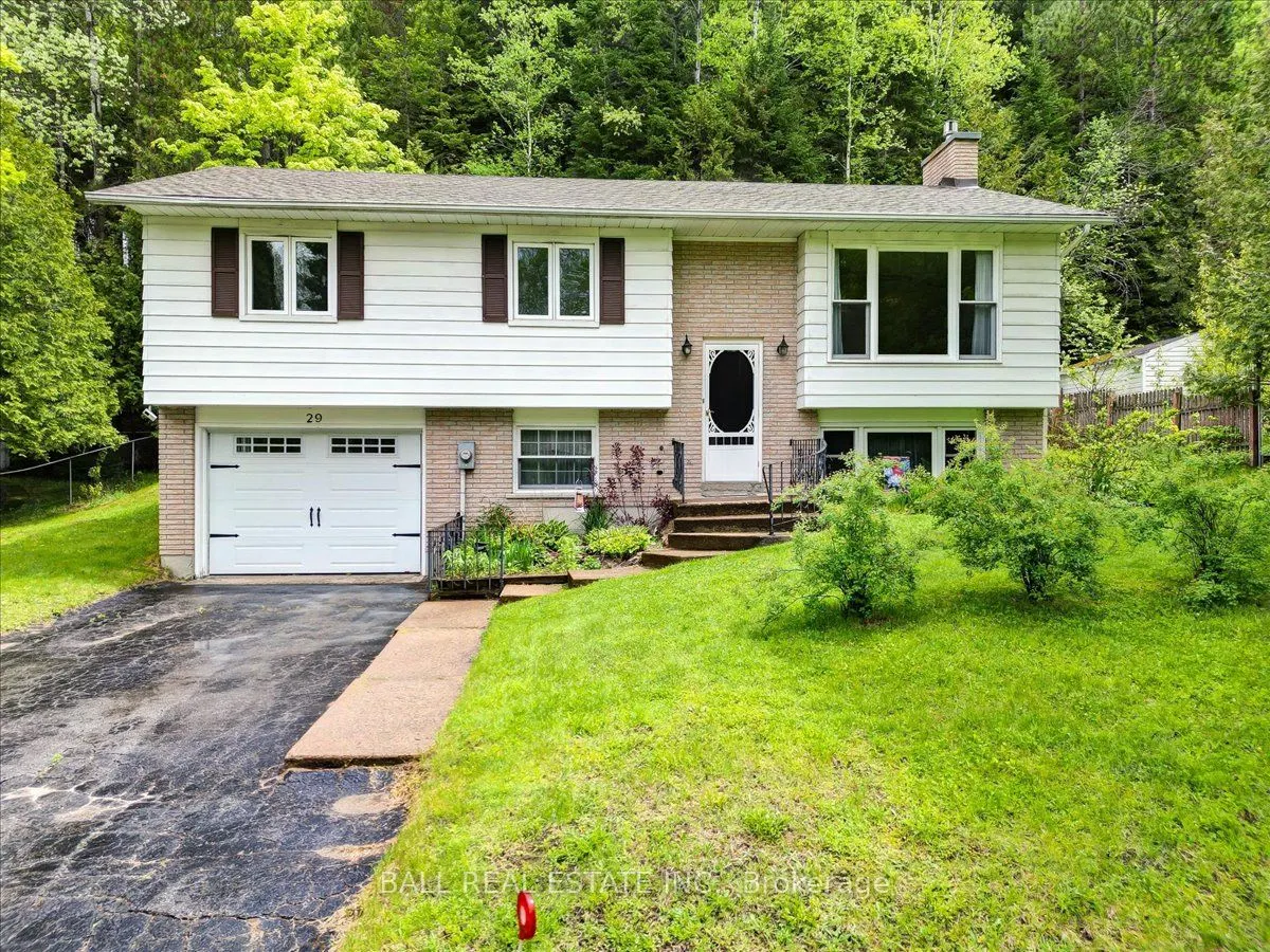 29 Forest Hill Road