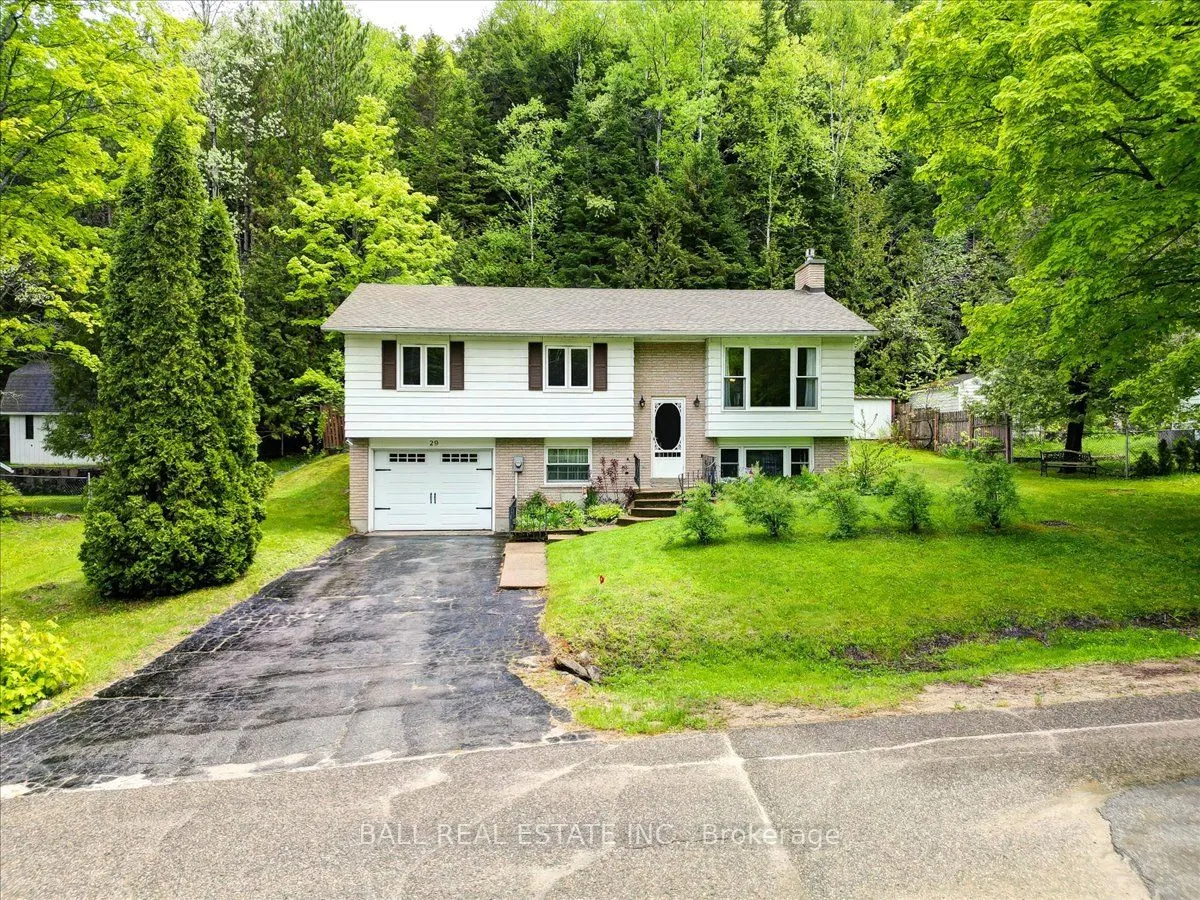 29 Forest Hill Road